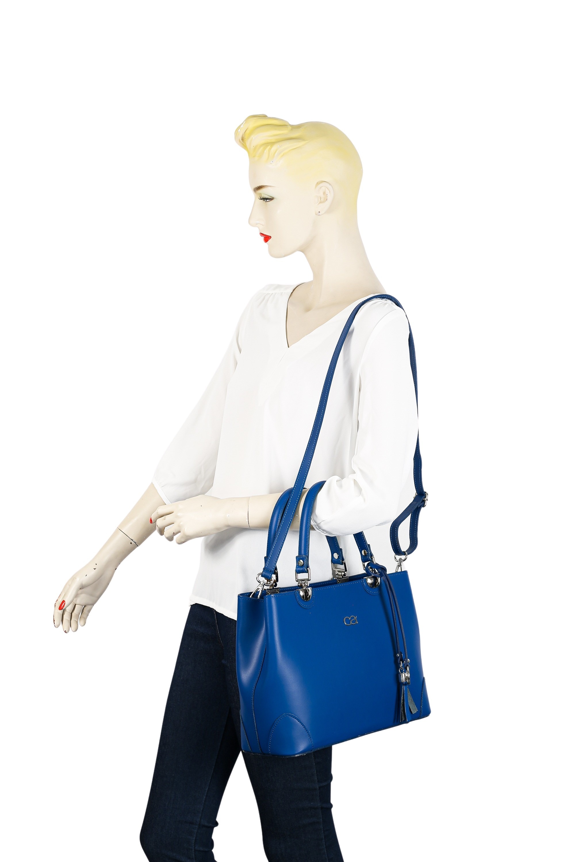 COLLEZIONE ALESSANDRO Schultertasche »Mademoiselle«, hochwertiges Rindsleder mit Quaste und Anhänger