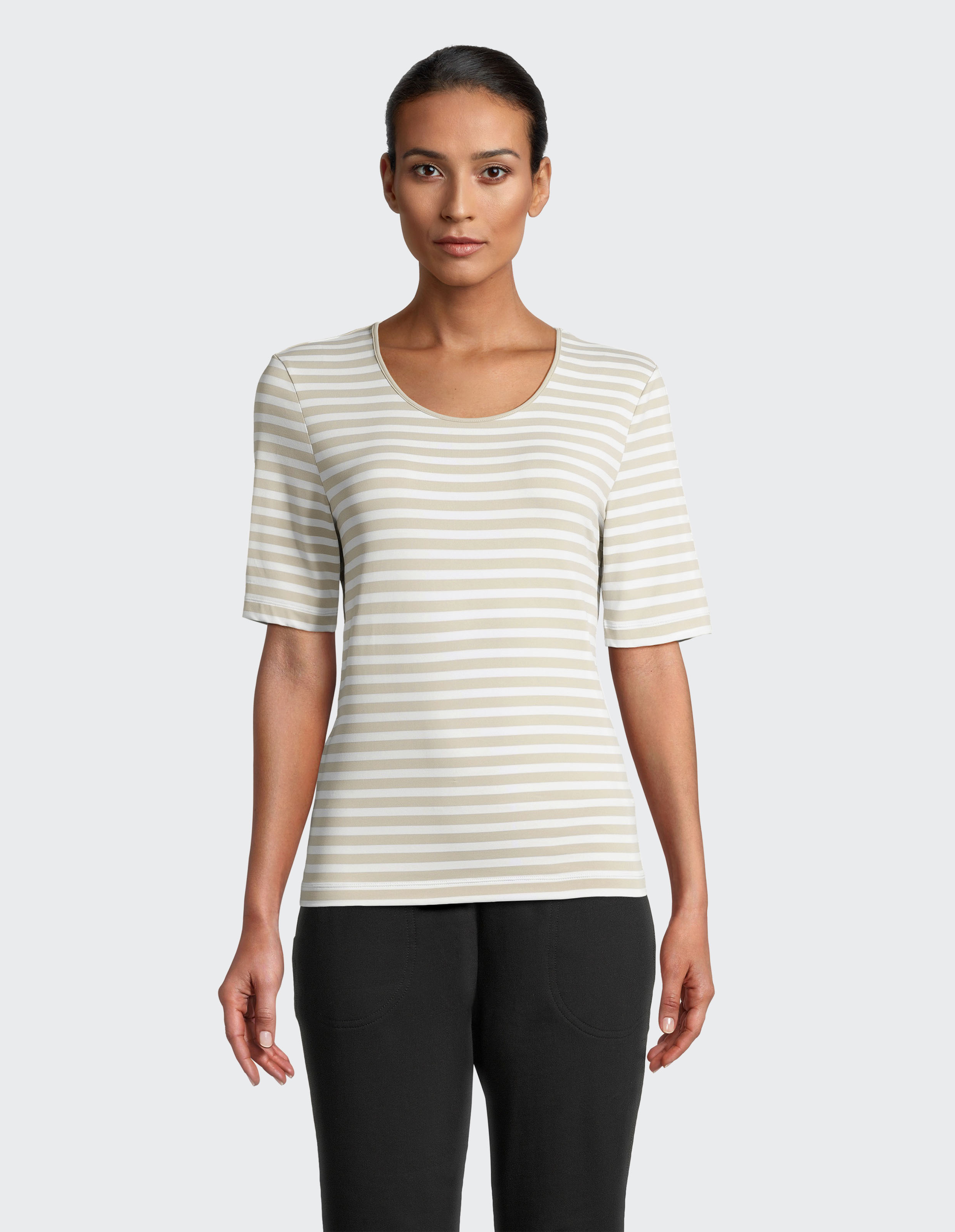 Joy Sportswear "ALLISON" mit eingesetzten Ärmeln, gerader Rumpfabschluss, ohne Verschluss