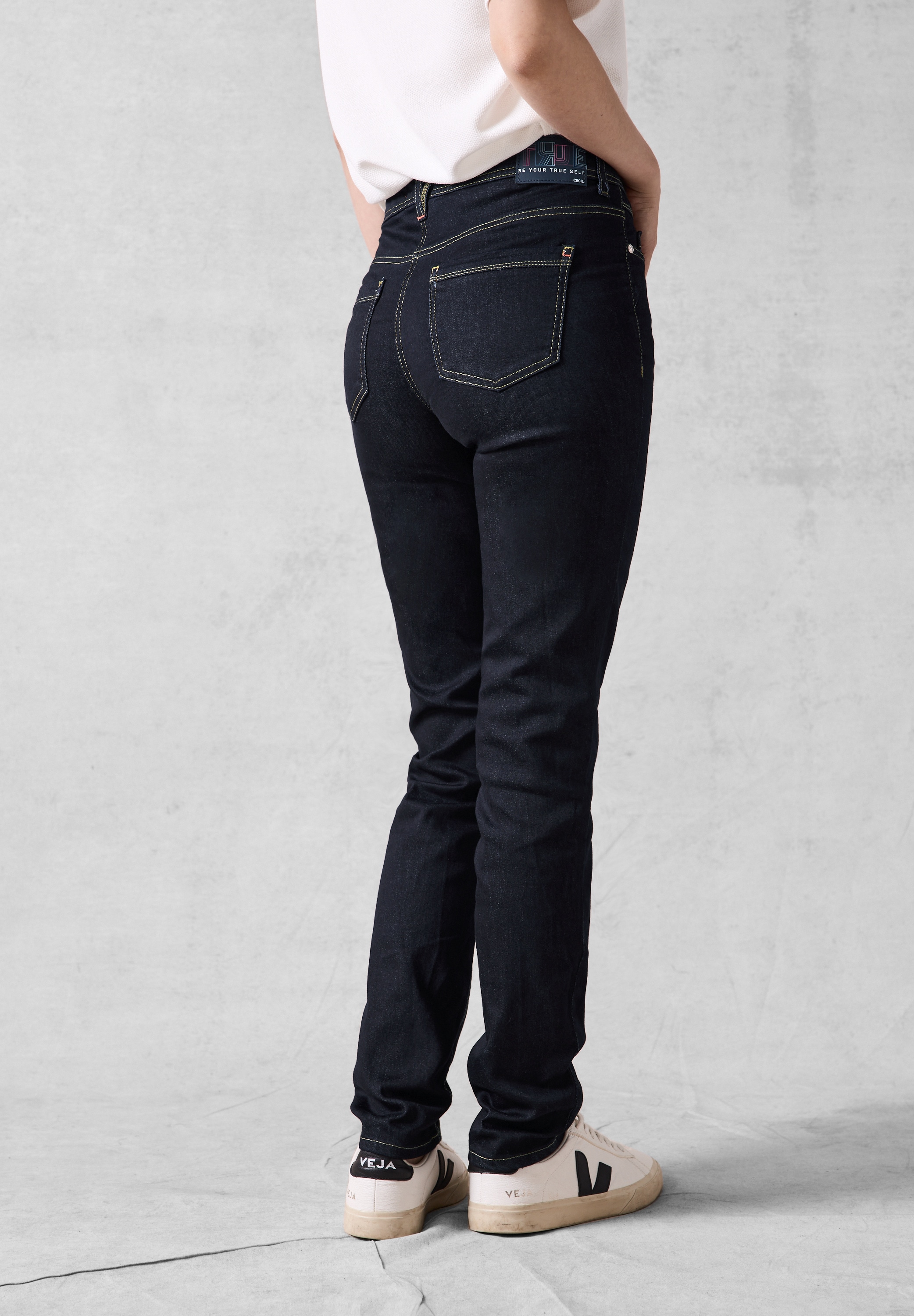 Cecil Comfort-fit-Jeans, Middle Waist