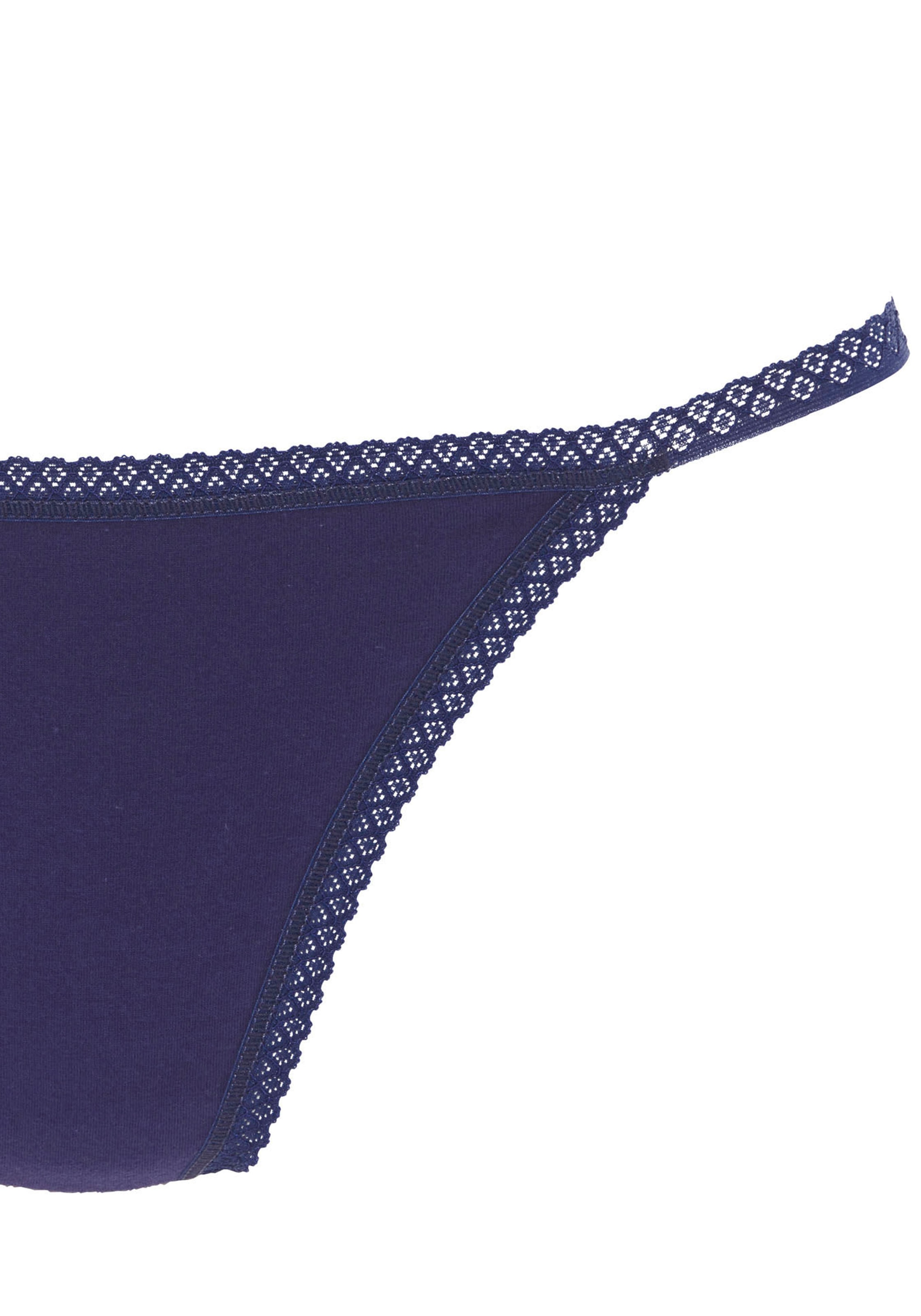Vivance String, (7er-Pack), mit feiner Spitzeneinfassung und aus weicher Baumwollqualität