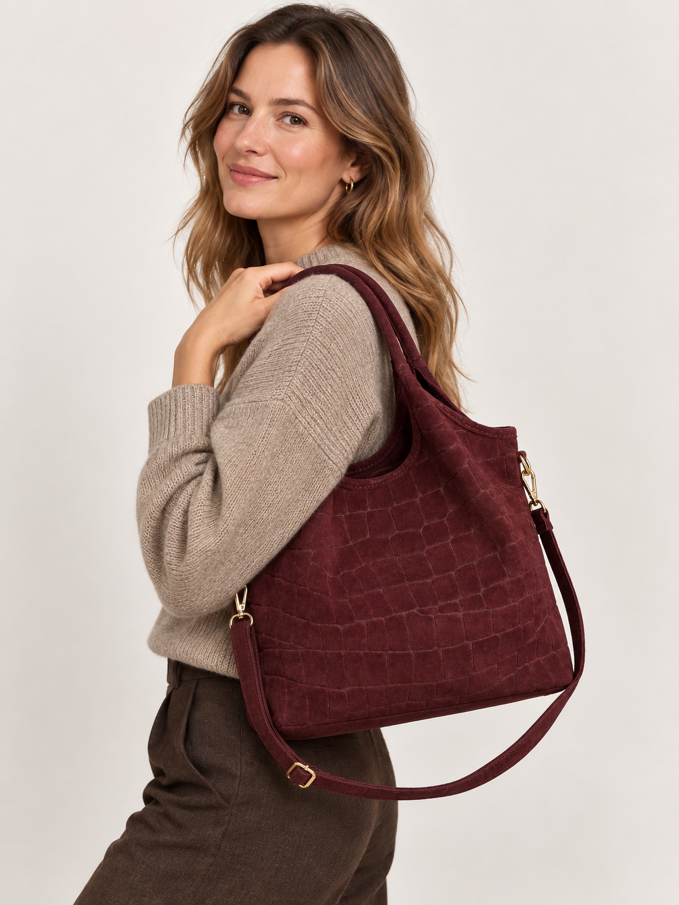 COLLEZIONE ALESSANDRO Henkeltasche »Lucca« aus Kroko-Velour, Made in Italy