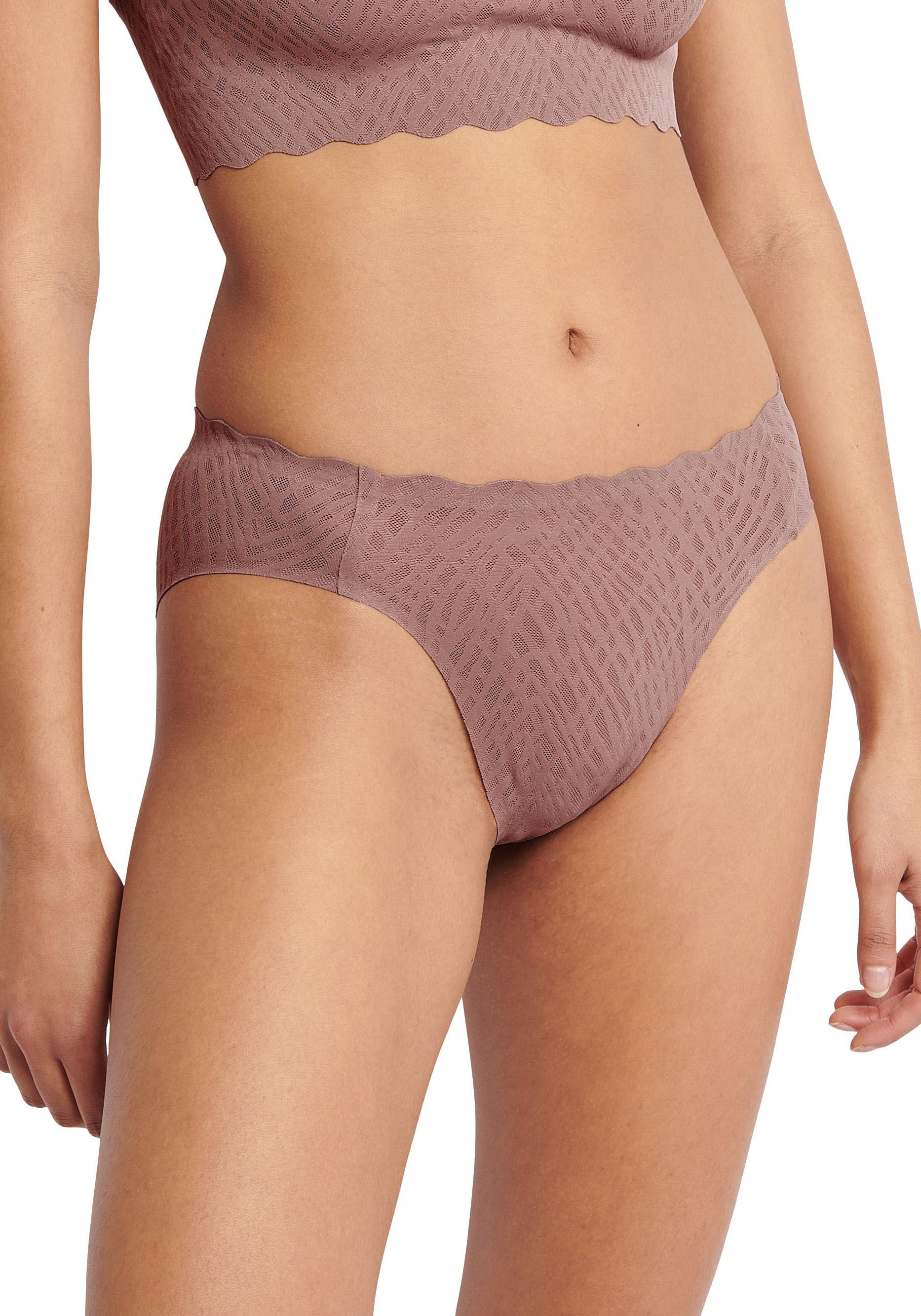 sloggi Hipster "ZERO Feel Bliss" unsichtbar, Stretch-Spitze, hoher Beinauss günstig online kaufen