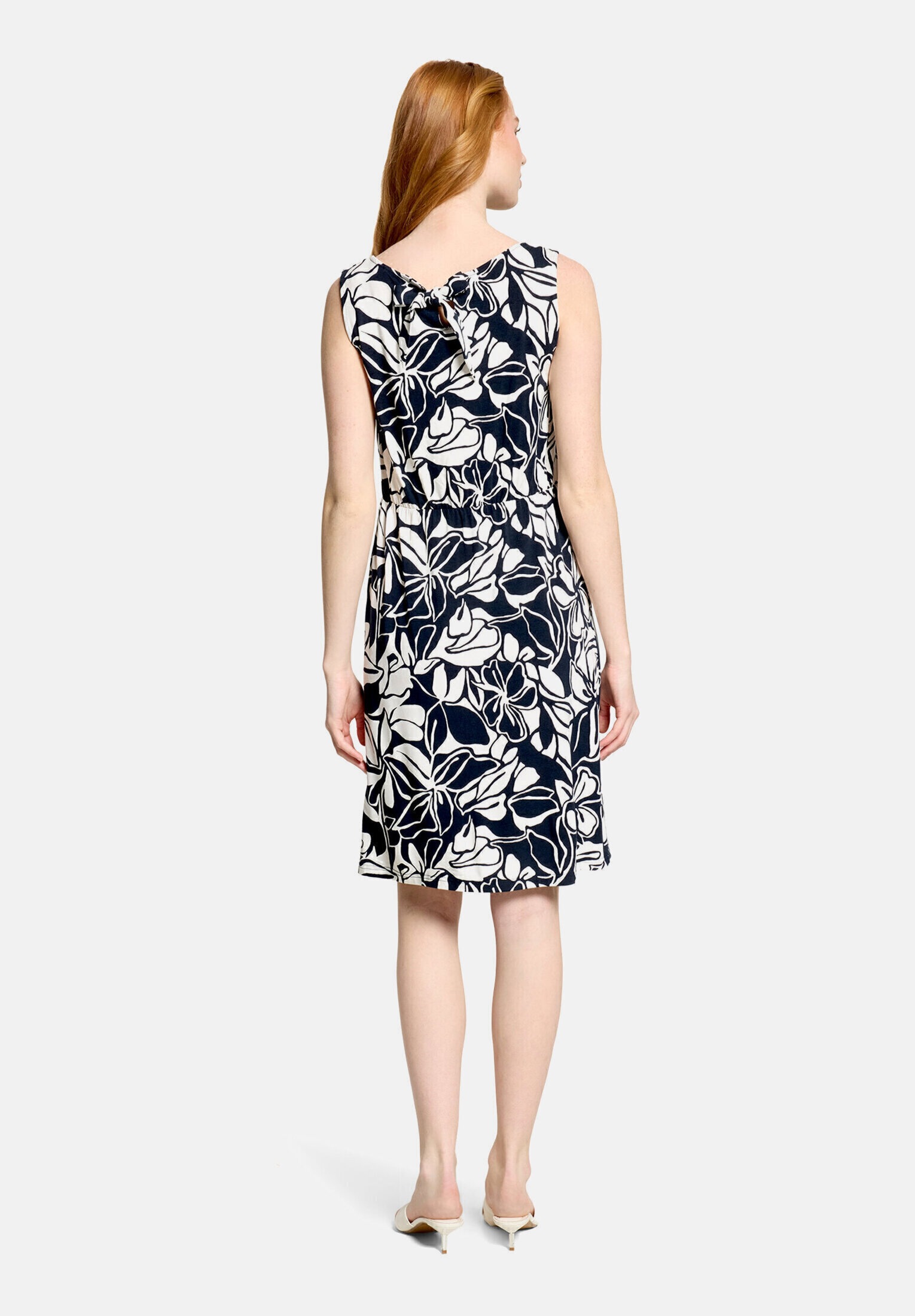 Betty Barclay Sommerkleid »Damen mit Rundhalsausschnitt« Ohne Tasche