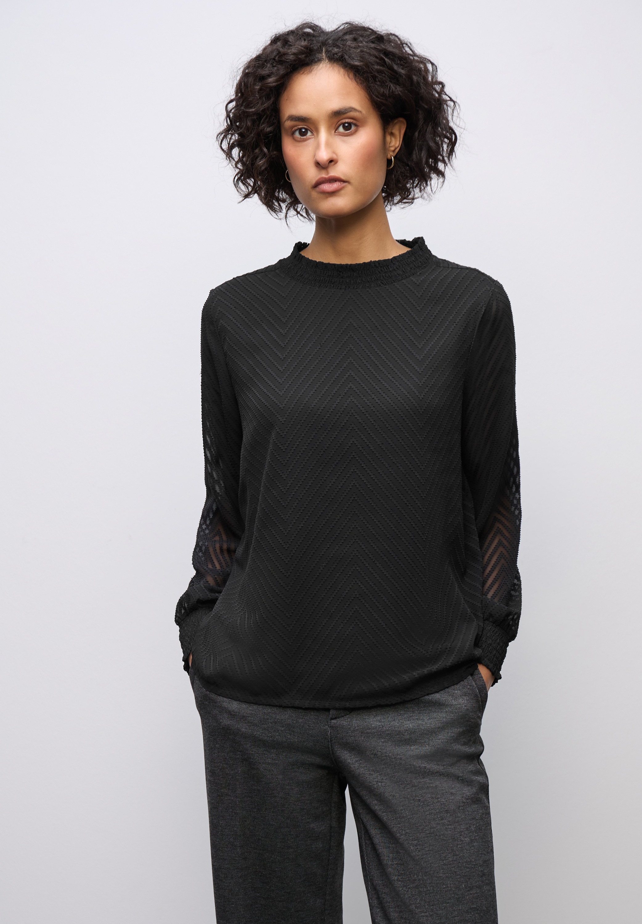 STREET ONE Langarmbluse mit Smok-Details günstig online kaufen