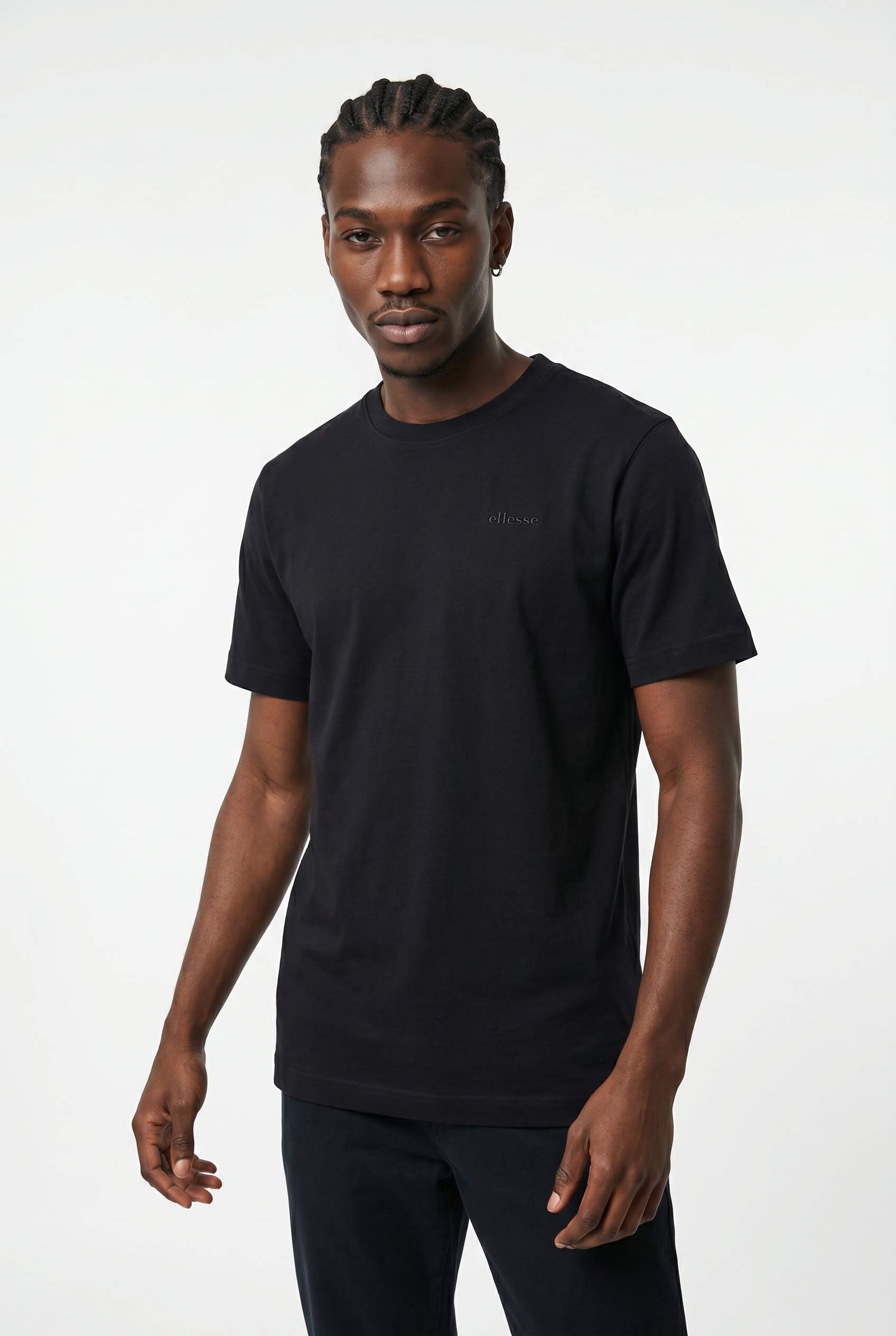 Ellesse T-Shirt "ACCIANO T SHIRT" mit dichter Stickerei auf der Brust, aus Baumwolle