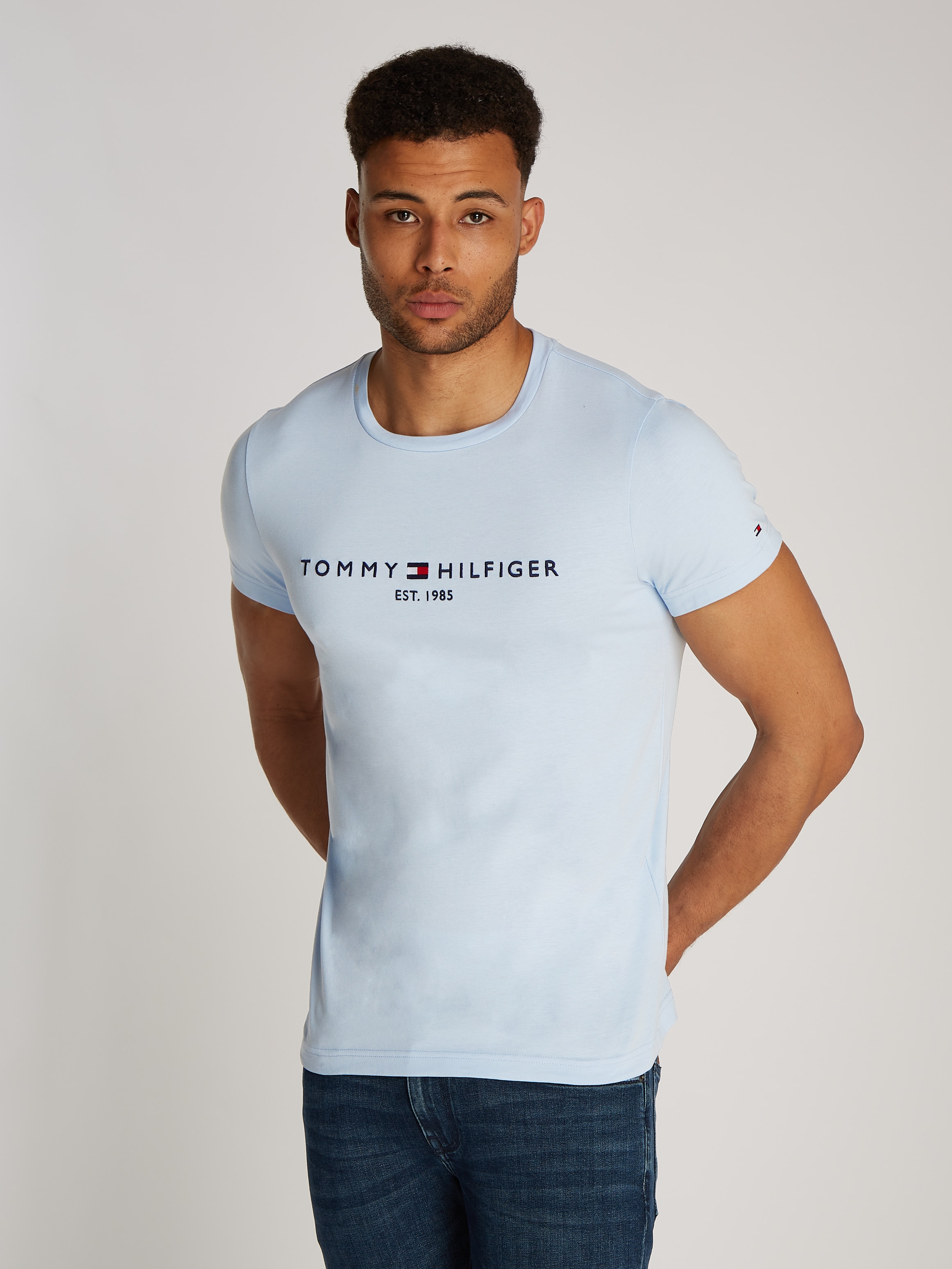 Tommy Hilfiger T-Shirt "TOMMY LOGO" aus reiner Baumwolle günstig online kaufen