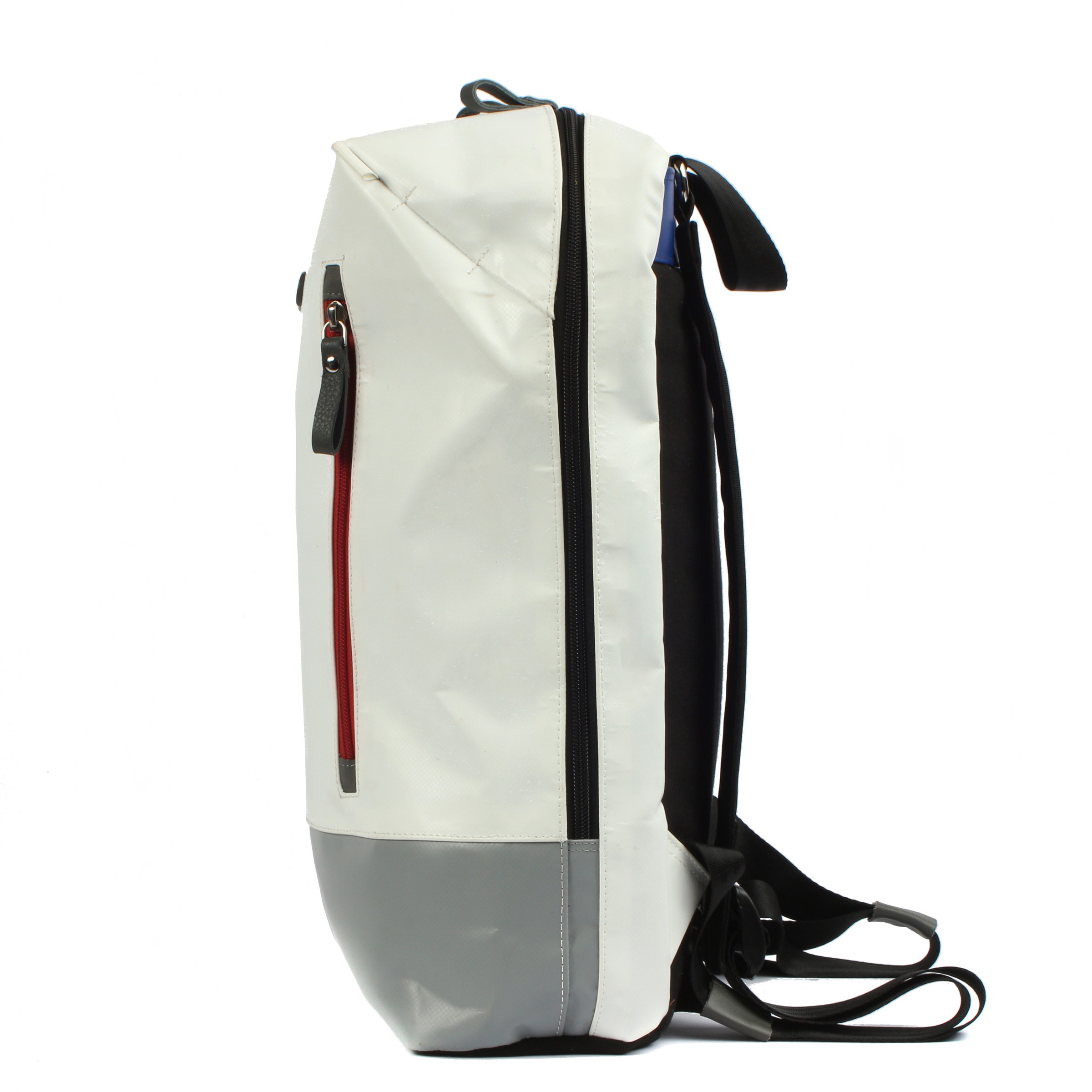 7clouds Laptoprucksack »Novis 7.1 B«, mit recyceltem PET