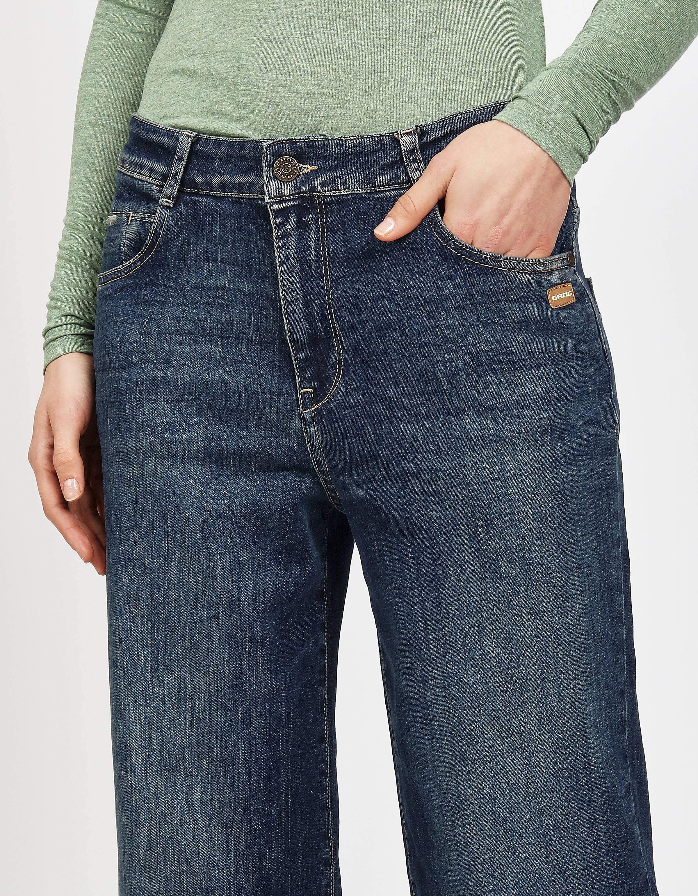 Thumbnail - GANG Weite Jeans "94CAROL" in verkürzter Cropped Form