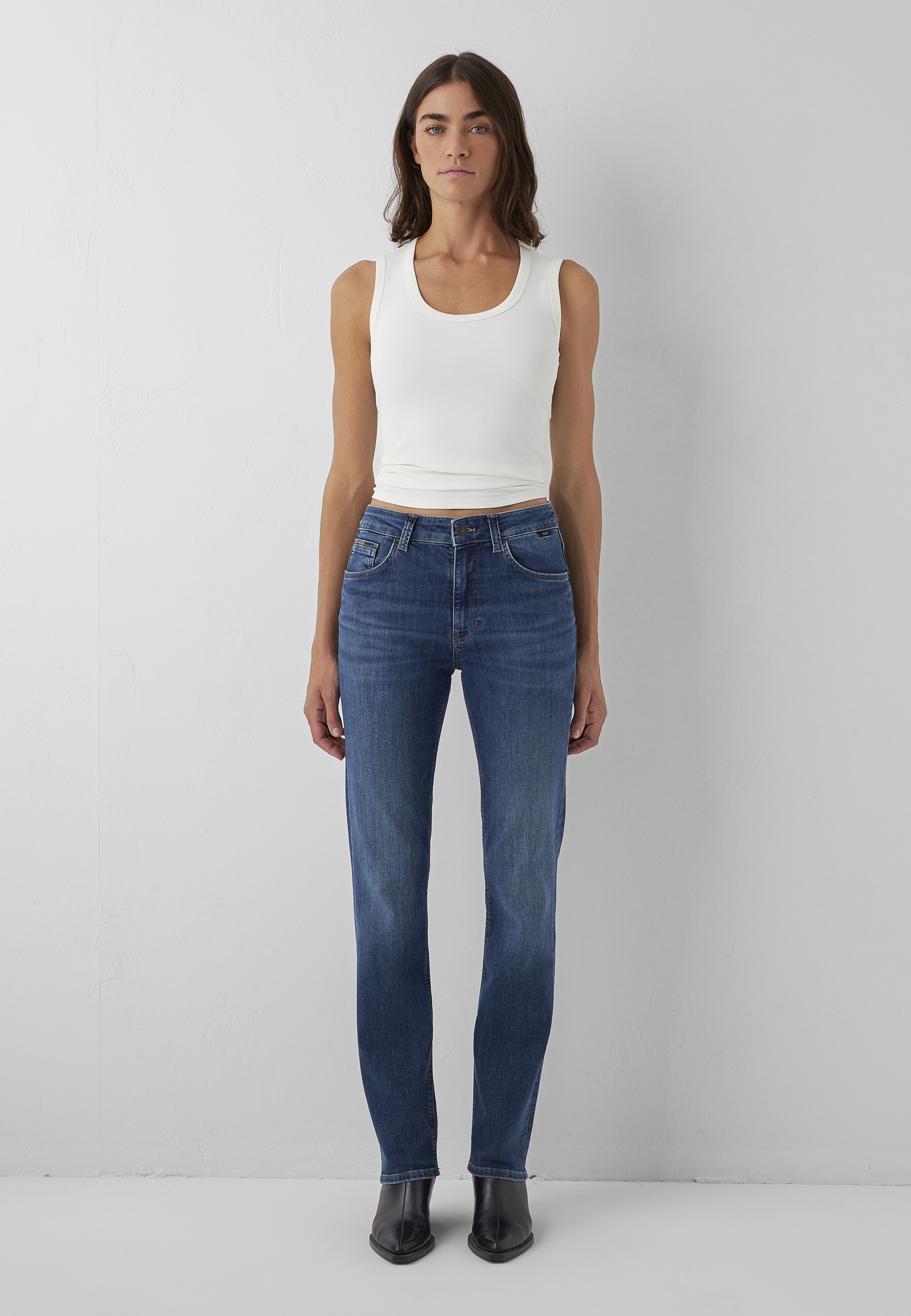 Mavi Straight-Jeans »KENDRA« gerde Form
