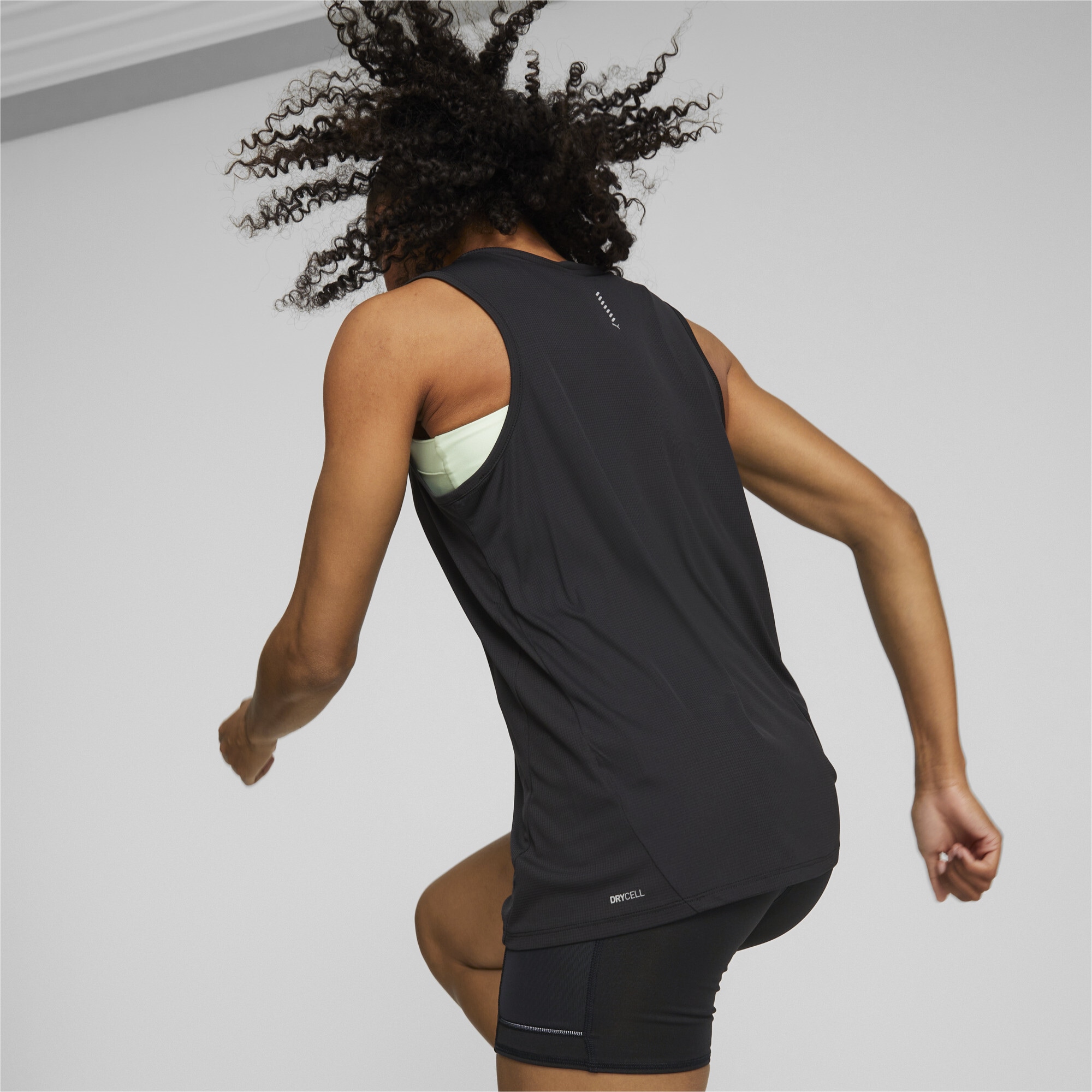 PUMA Trainingsshirt »RUN FAVOURITE Lauf-Tanktop Damen«