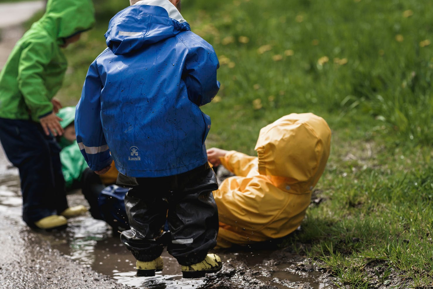 Kamik Regen- und mit für ▷ Kinder«, BAY | SPOT »BAY BAUR Kapuze - Matschjacke für