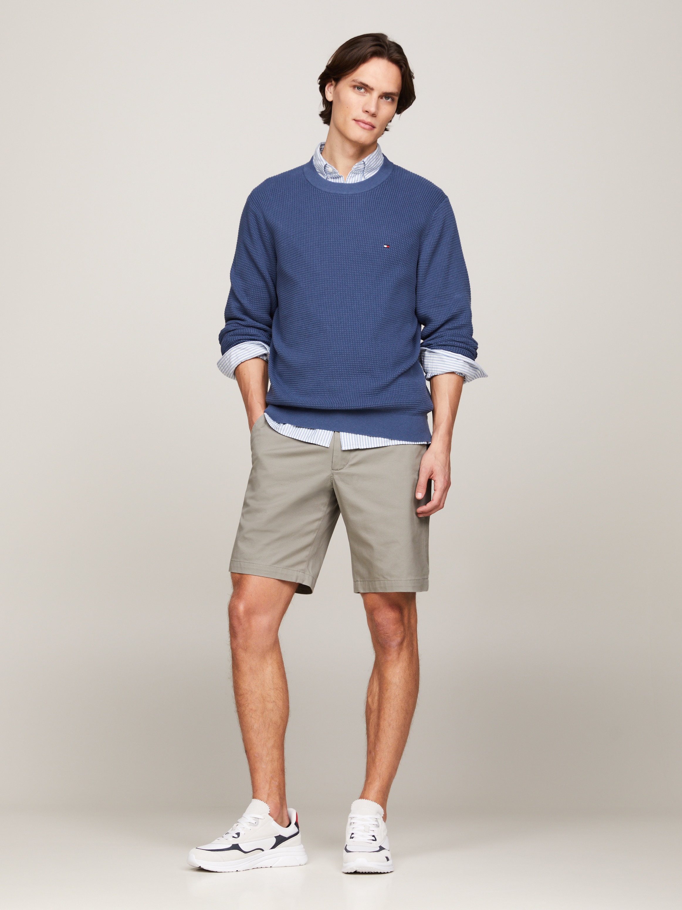 Tommy Hilfiger Rundhalspullover »REFINED STRUCTURE CREW NK«, mit feiner Struktur