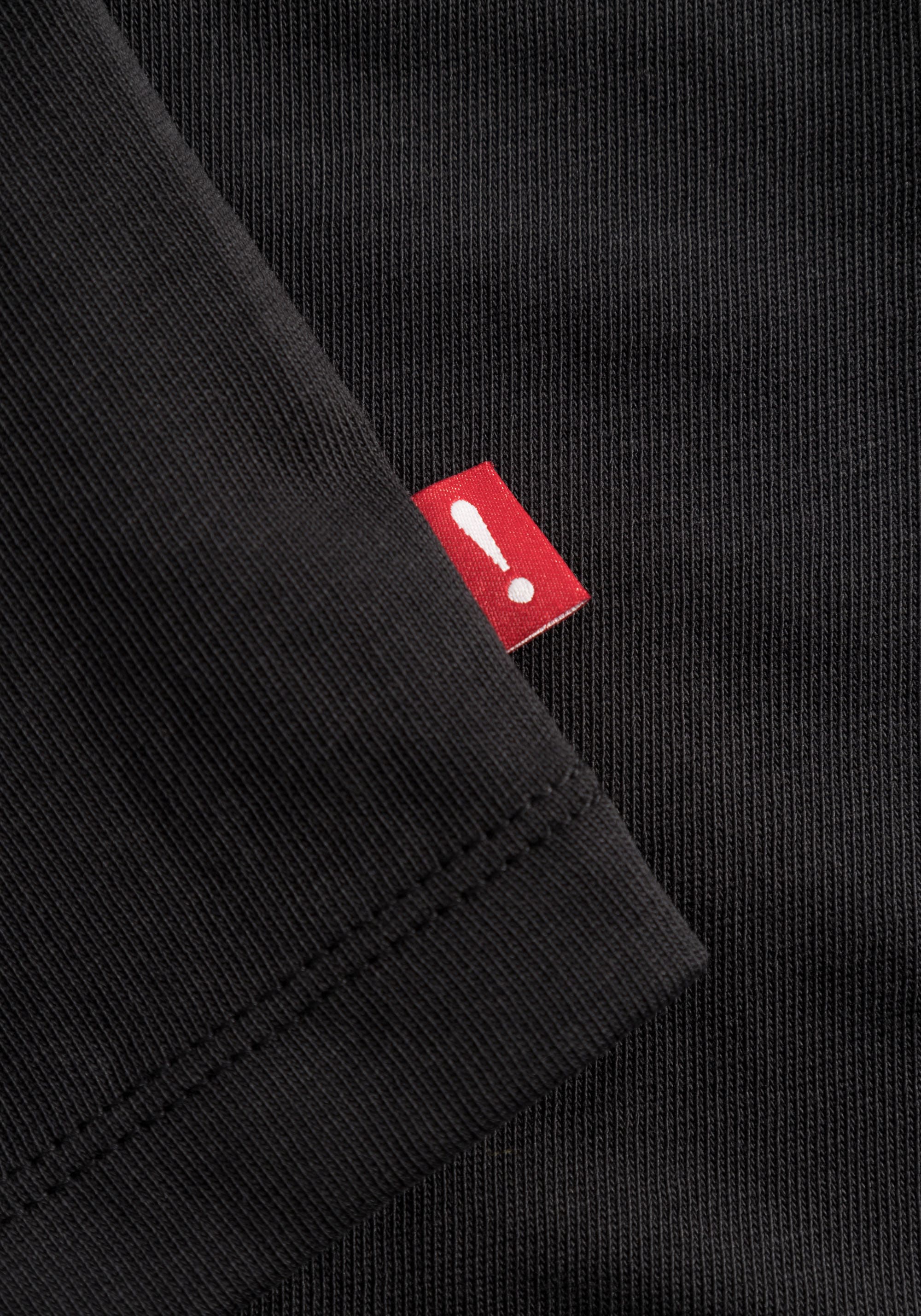 Joop Jeans Rundhalsshirt »Taky«, in Cropped-Länge