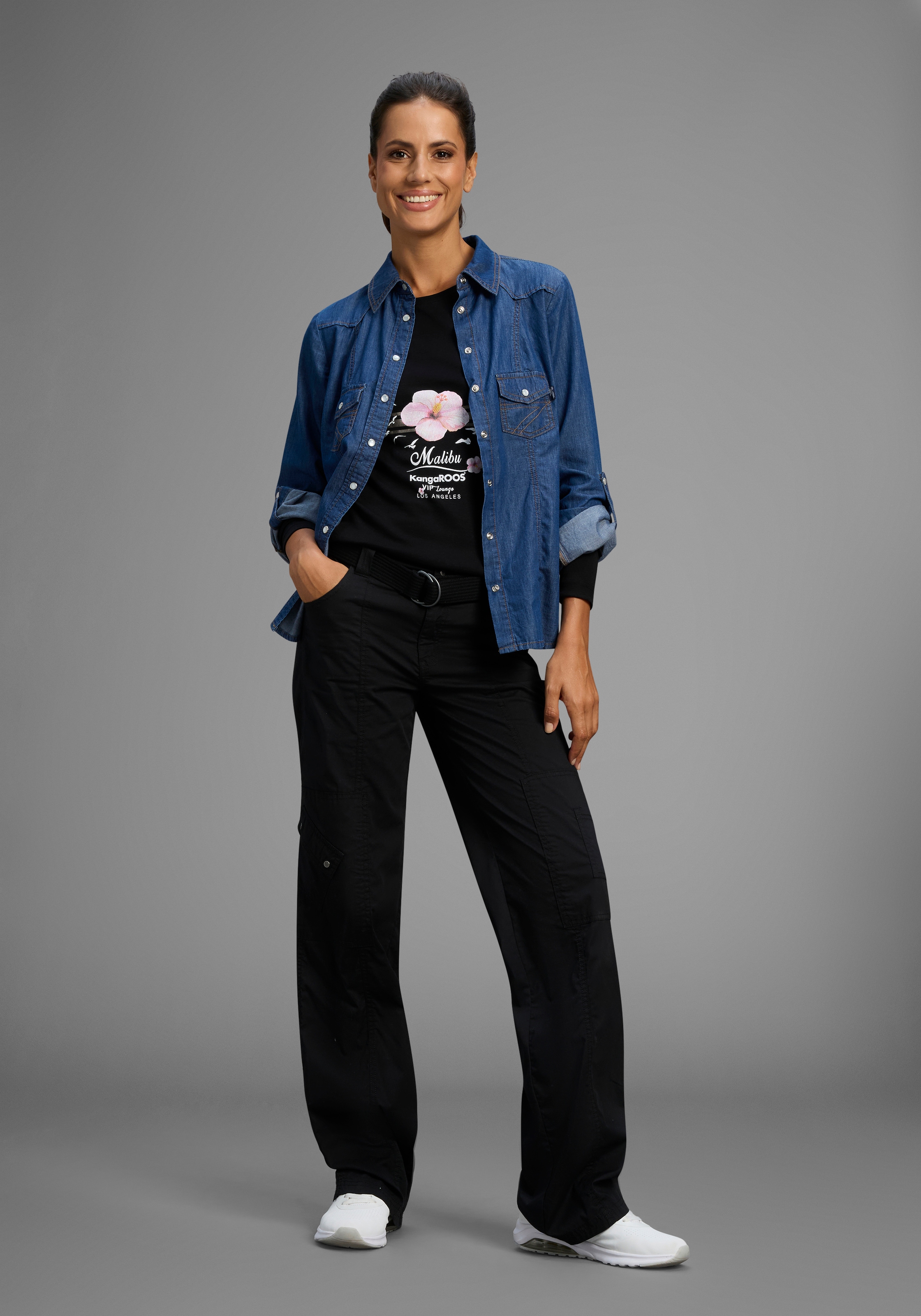 KangaROOS Longsleeve, Langarm, sehr figurbetonter Schnitt, mit Print