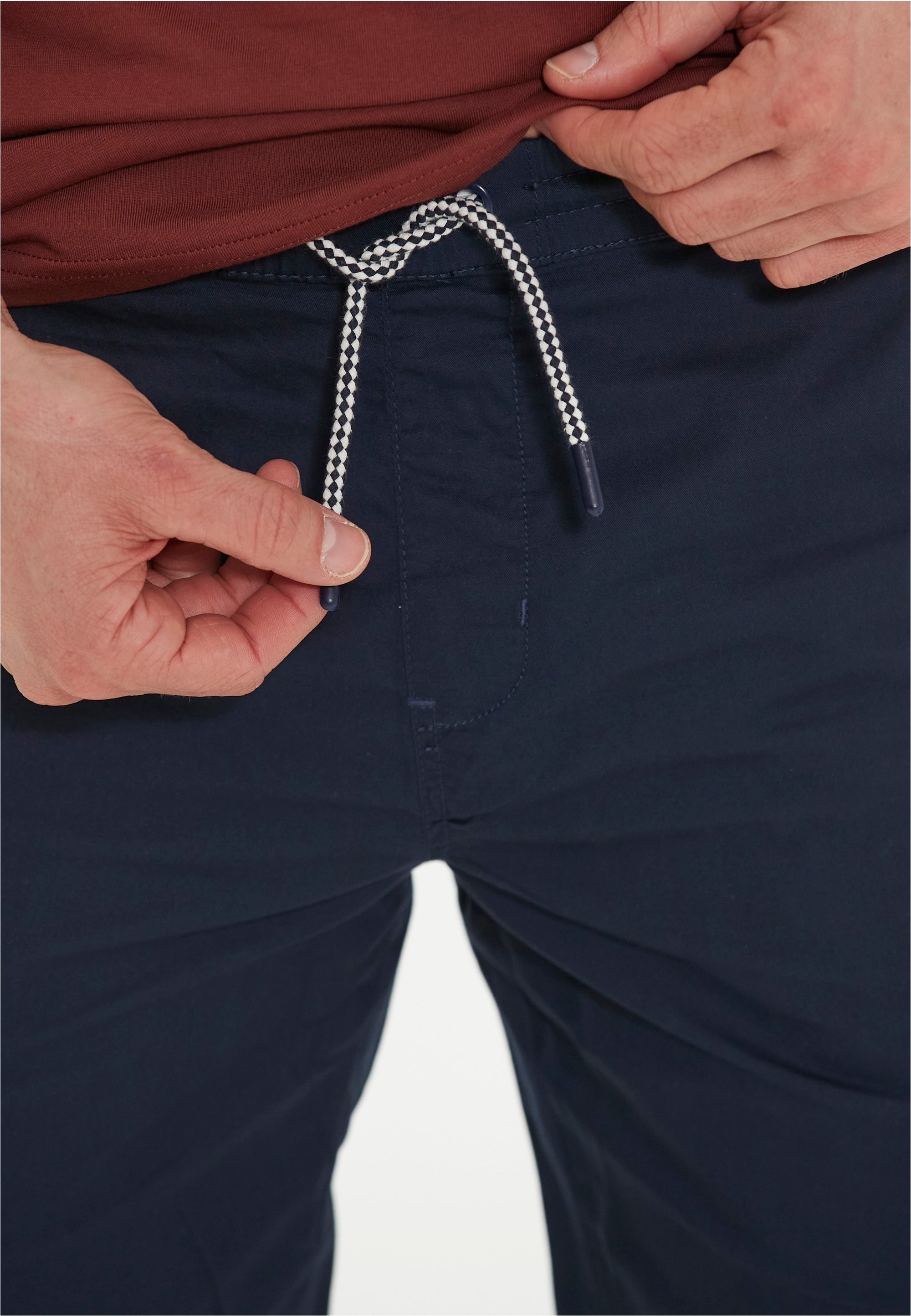 CRUZ Shorts »Gilchrest«, mit praktischen Seitentaschen