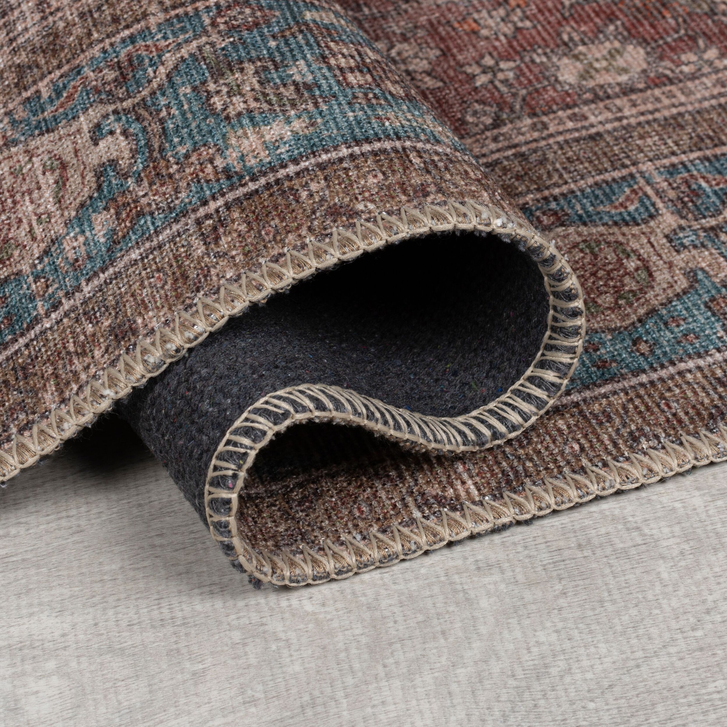 FLAIR RUGS Teppich »Cyra«, rechteckig, 4 mm Höhe, Waschbarer Traditioneller Teppich