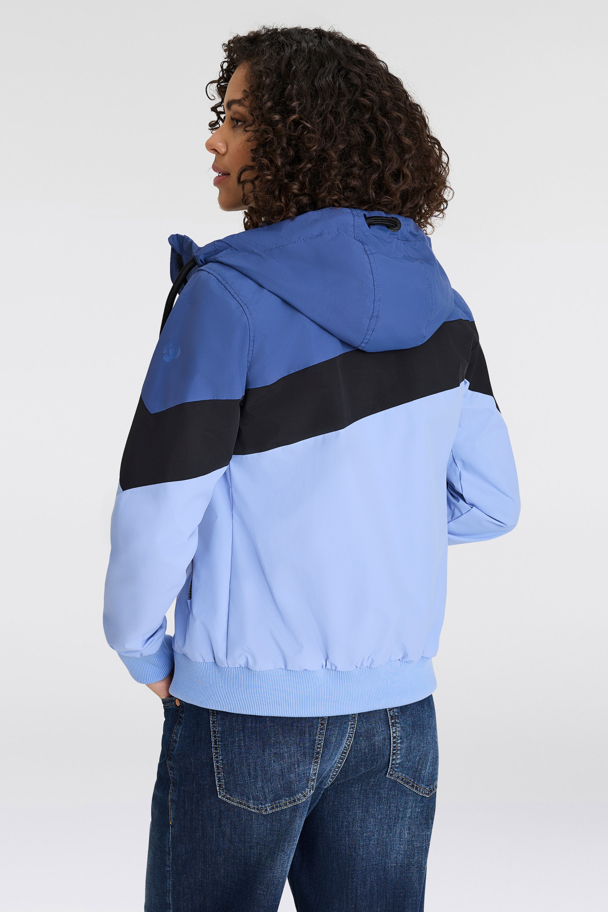Ragwear Funktionsjacke »NUGGIE OMBRE O«, mit Kapuze, Übergangsjacke aus wasserabweisendem Material