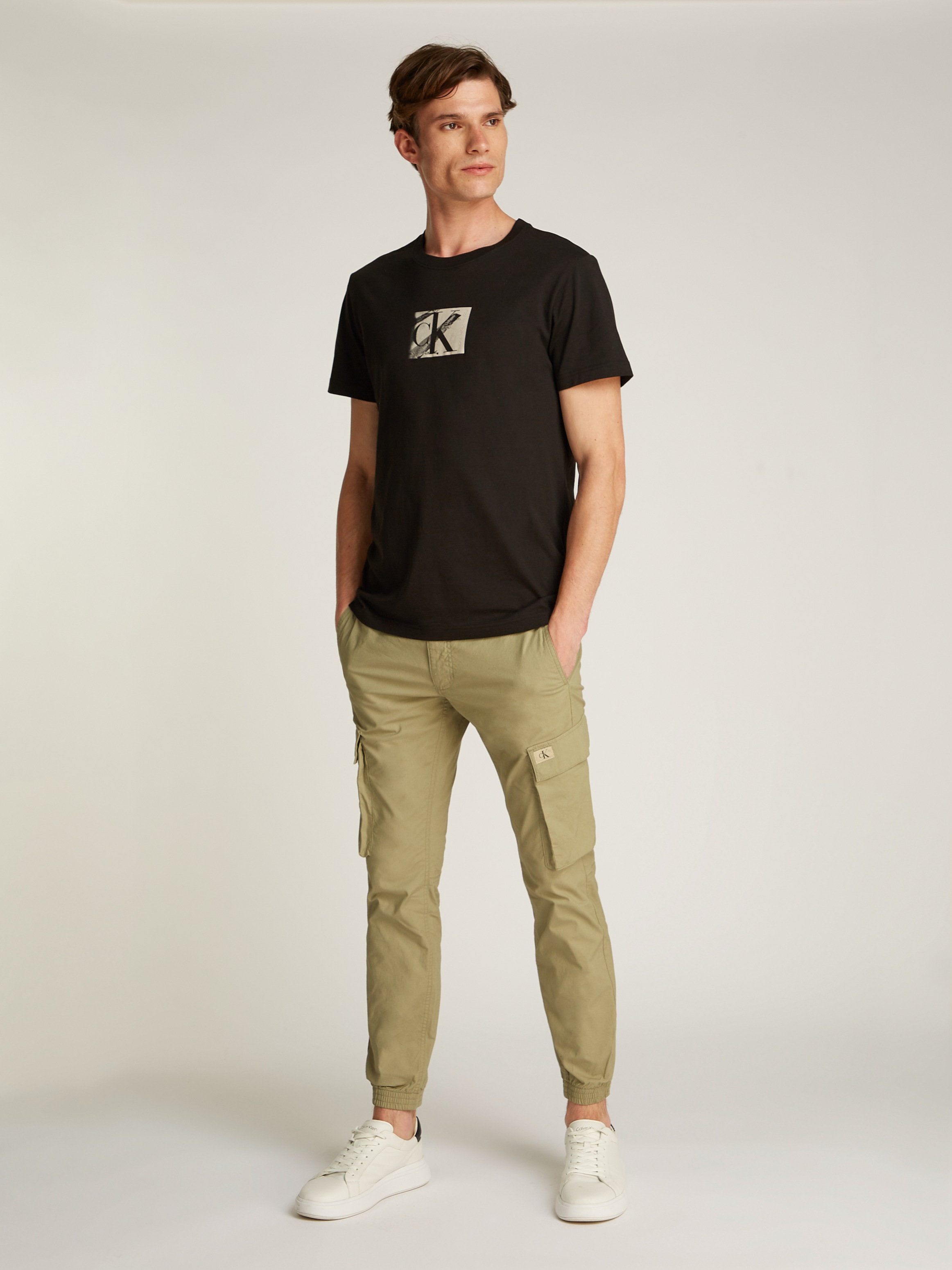 Calvin Klein Jeans Rundhalsshirt »SMALL CK BOX TEE«, Logodruck
