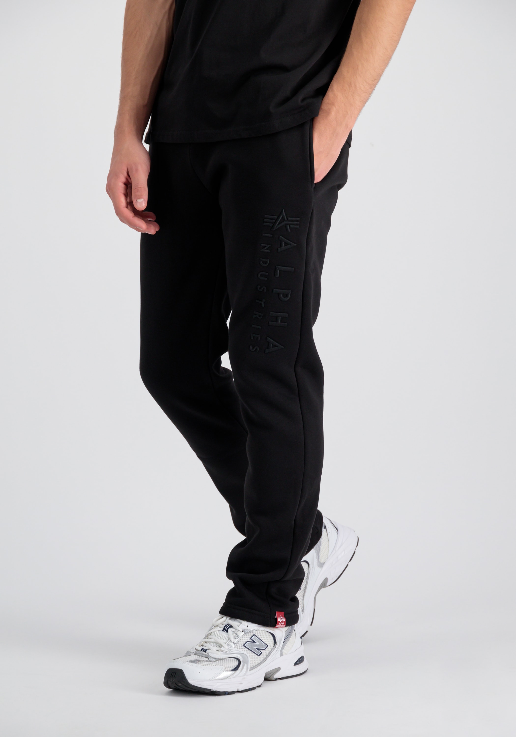Alpha Industries Jogginghose »Alpha Industries Men - Jogger Embroidery Jogger«