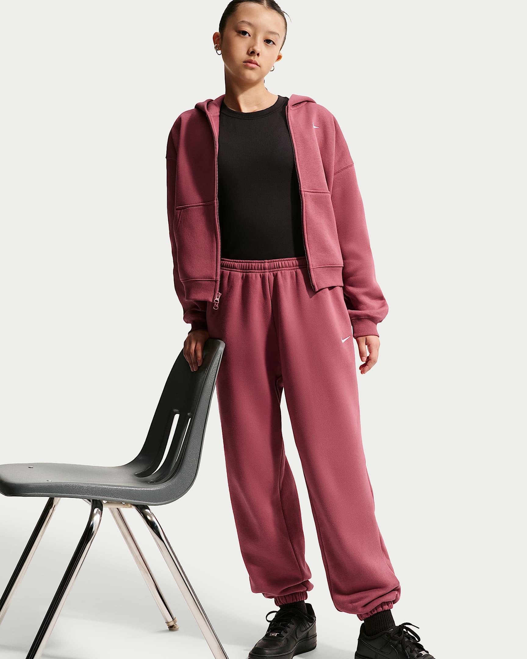 Nike Sportswear Jogginghose »G NSW STUDIO FLC LOOSE PNT LBR«  für Mädchen und Jugendliche