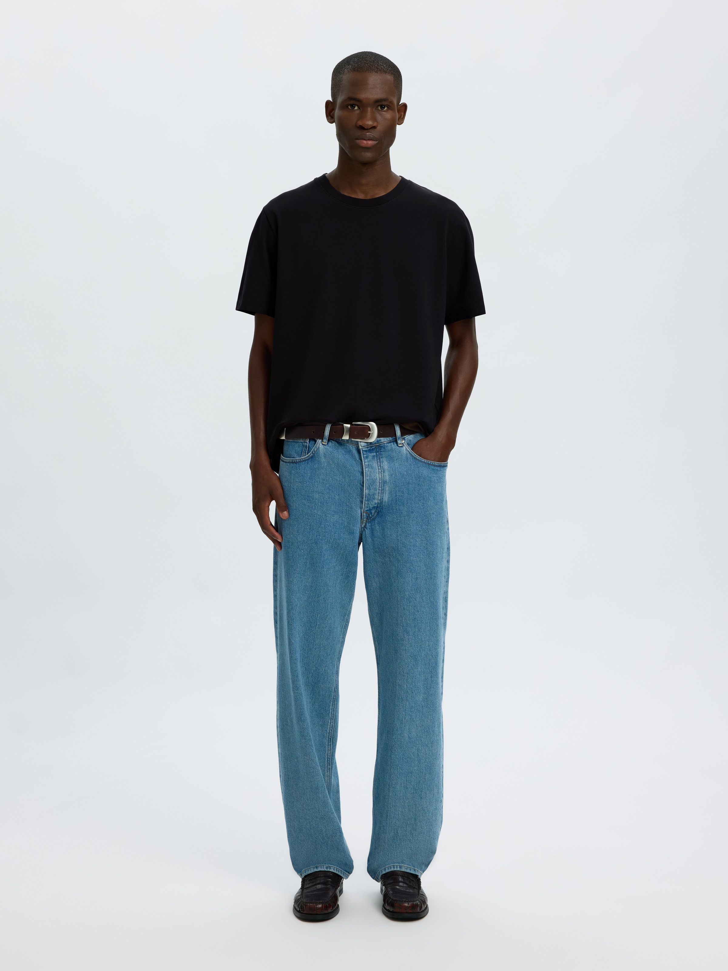 SELECTED Rundhalsshirt »SLHATLAS SS O-NECK TEE« Baumwollmischung, regular fit