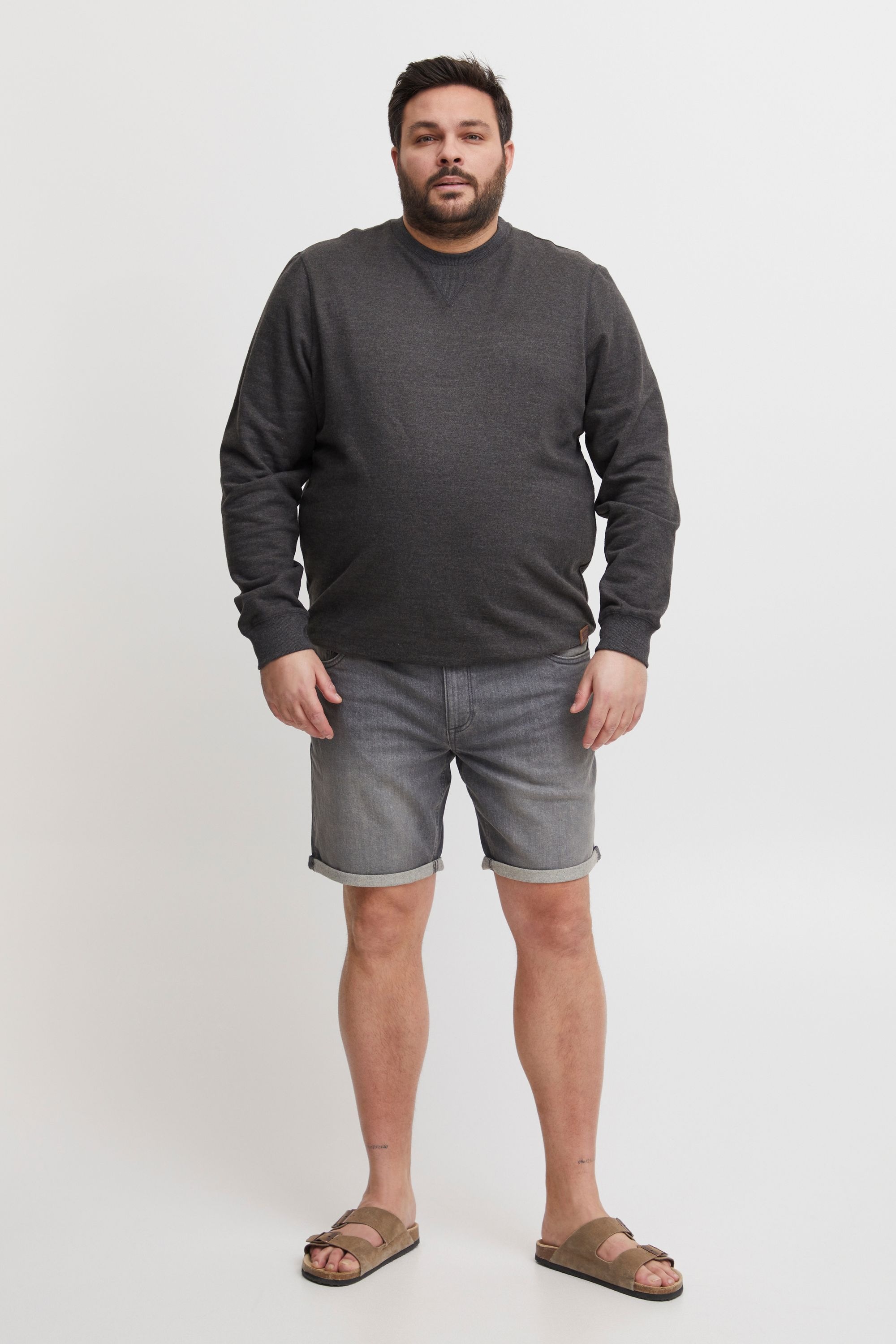 Jeansshorts BLEND "BHJoel Big & Tall", Herren, Gr. 6XL, US-Größen, light grau denim, Web, 98% Baumwolle, 2% Elasthan, unifarben, regular fit kurz, Jeans Jeansshorts, Stilvolle 5-Pocket-Jeansshorts in großen Größen 5