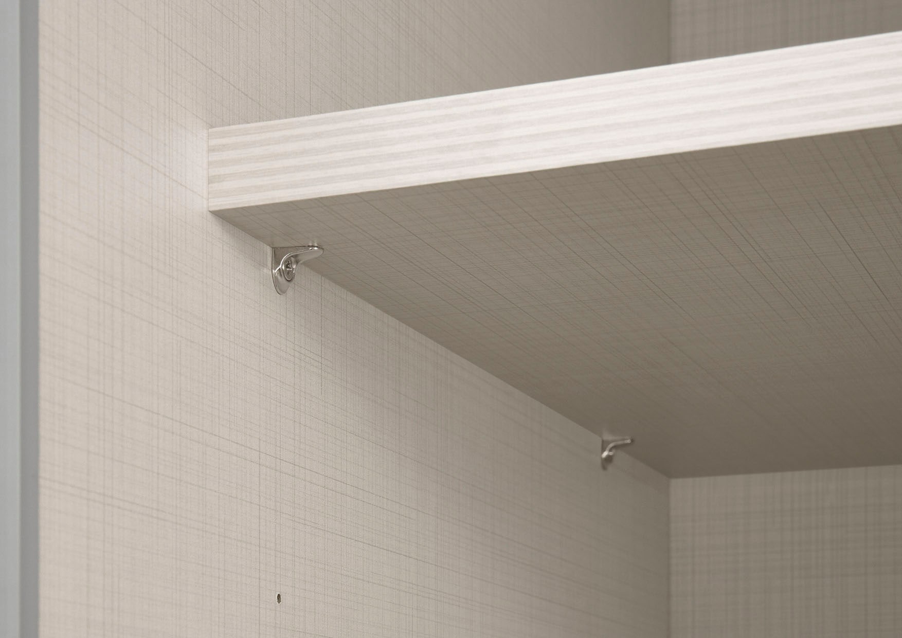 STAUD Schwebetürenschrank »Sinfonie Plus, edles Design in hochwertiger Qualität, Made in Germany«, Mittelband in Mattglas und vier verschiedenen Ausstattungsvarianten