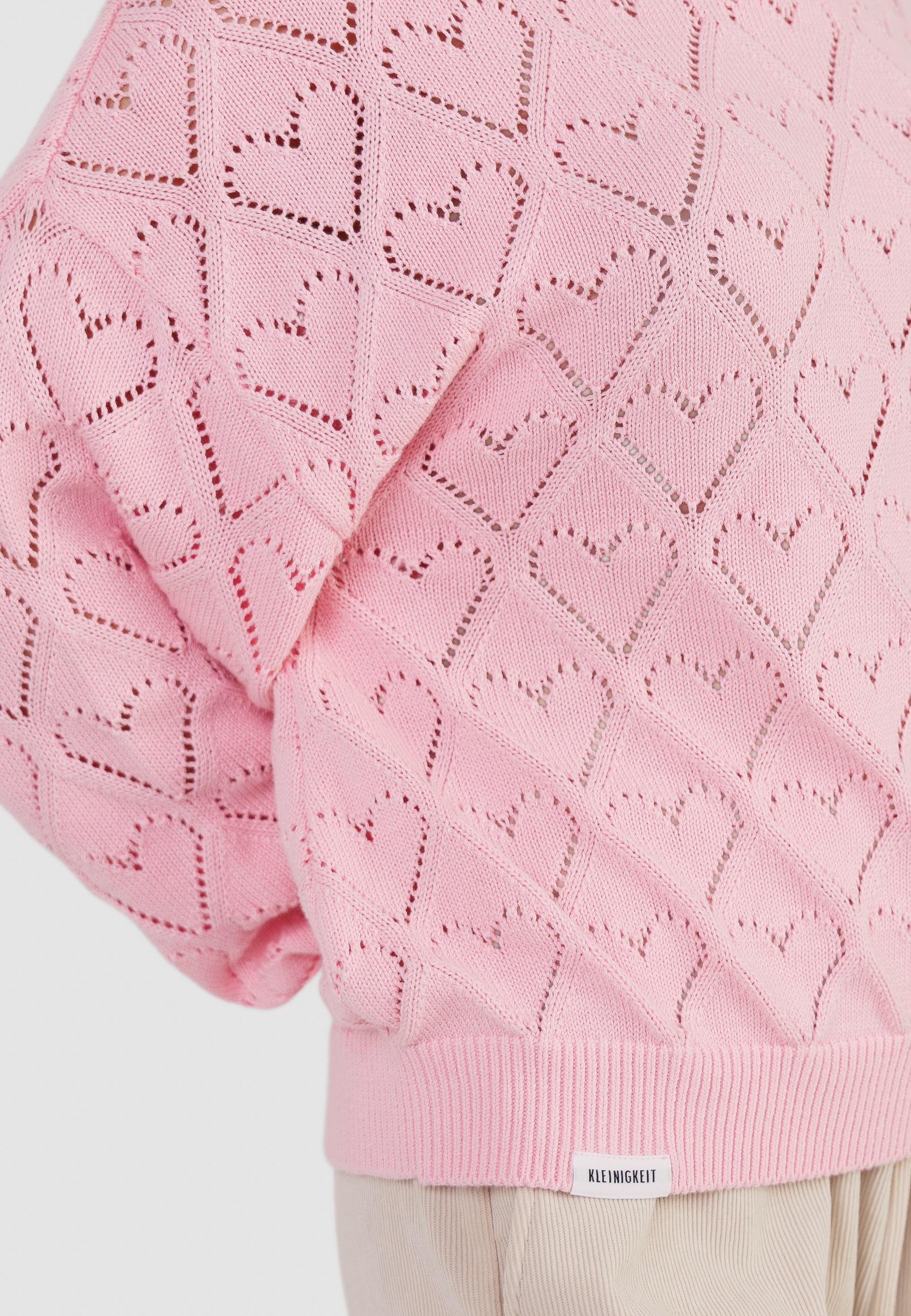 Kleinigkeit Sweater »Kleinigkeit Love is all around Crewneck«
