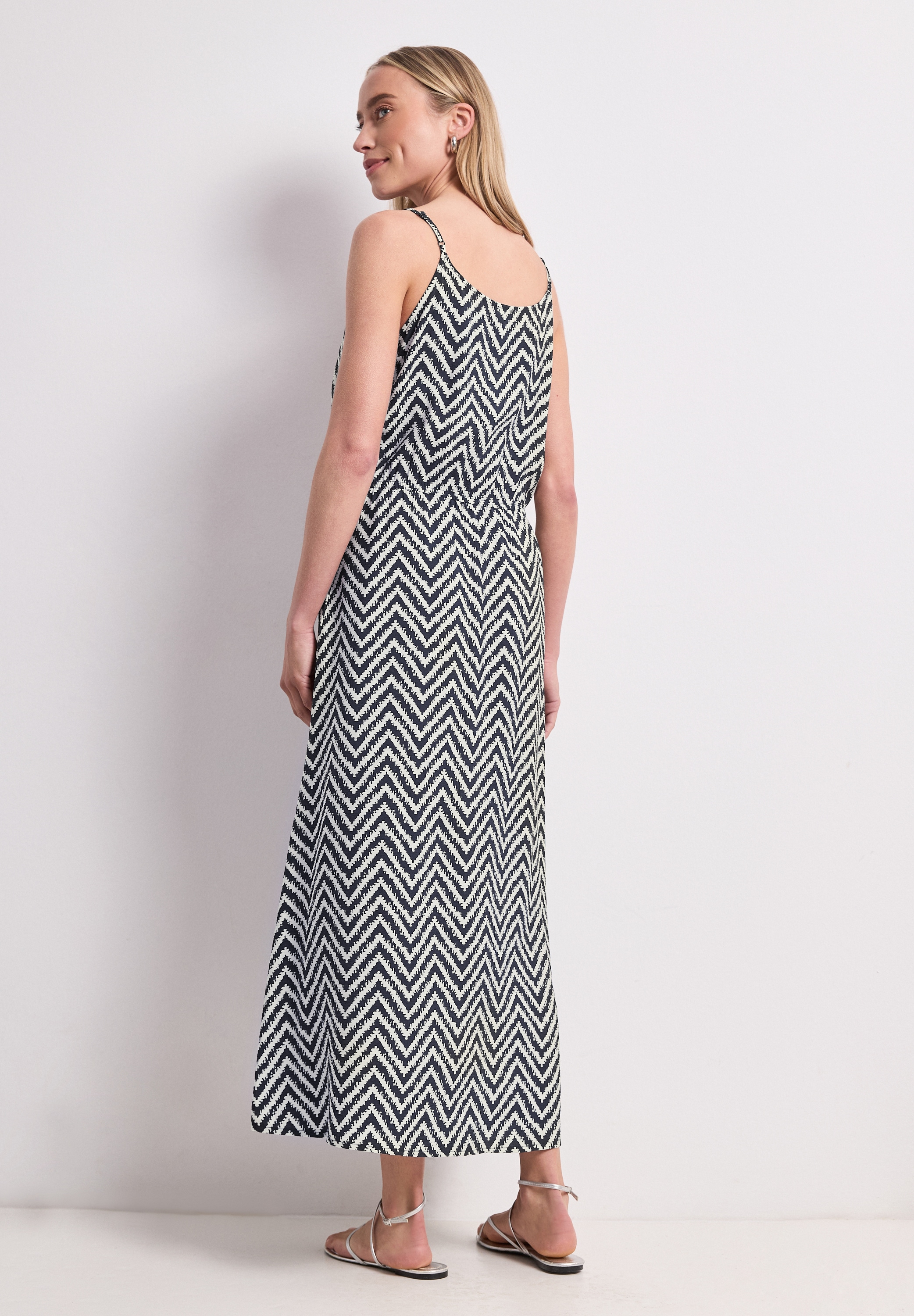 STREET ONE Maxikleid Ohne Taschen aus Viskose