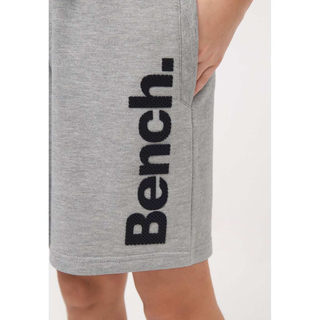 Bench. Shorts »Short ROLANDO«