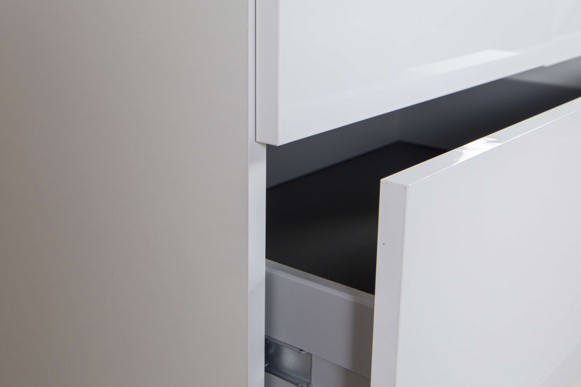 Composad Garderobenschrank »Espresso,Kleiderschrank, Raumsparschrank, Multifunktionsschrank«, (1 St.), mit 3 Türen und 2 breiten Schubladen