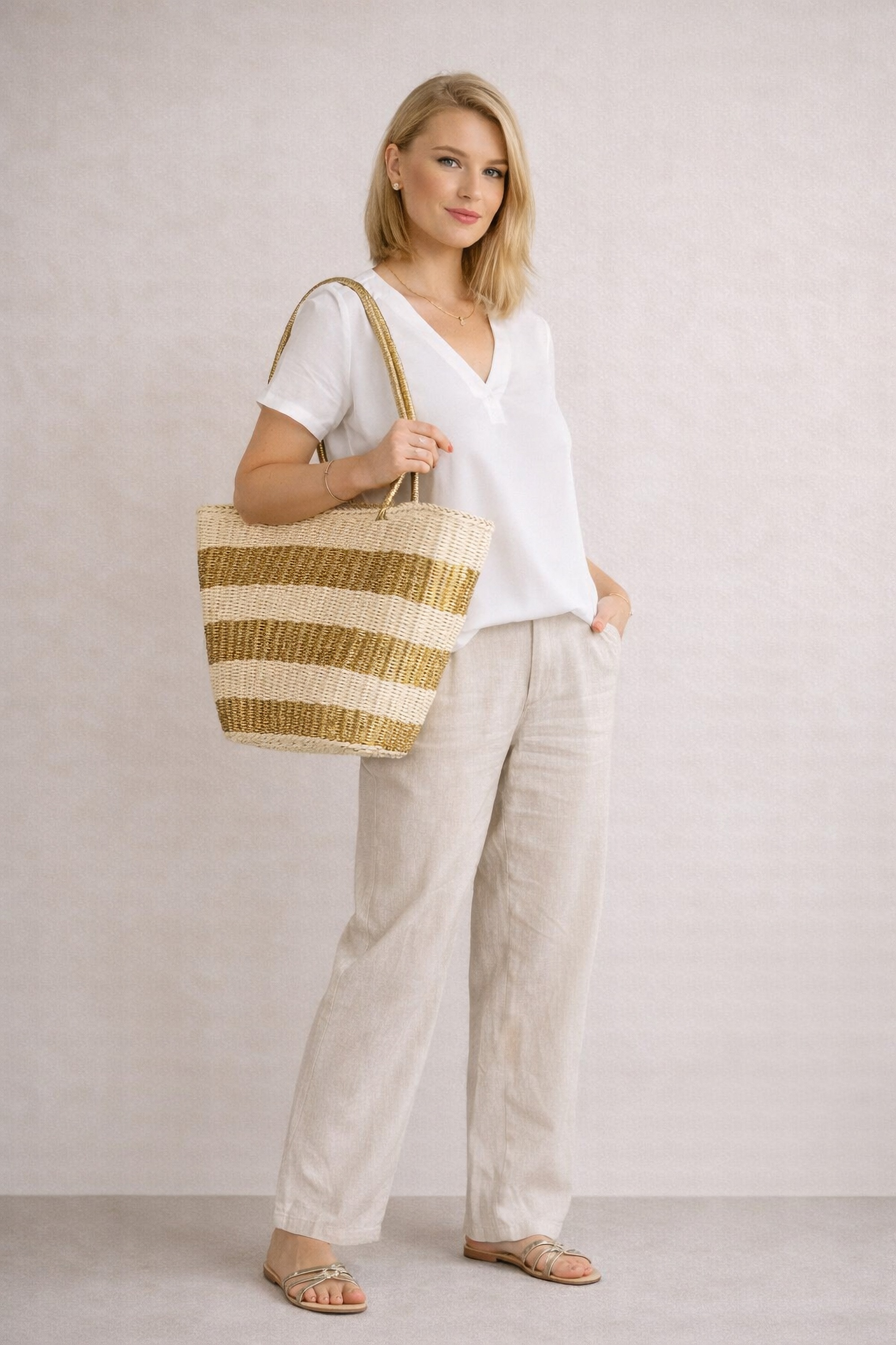 COLLEZIONE ALESSANDRO Schultertasche "Aurel" mit goldenen Akzenten und XXL- günstig online kaufen