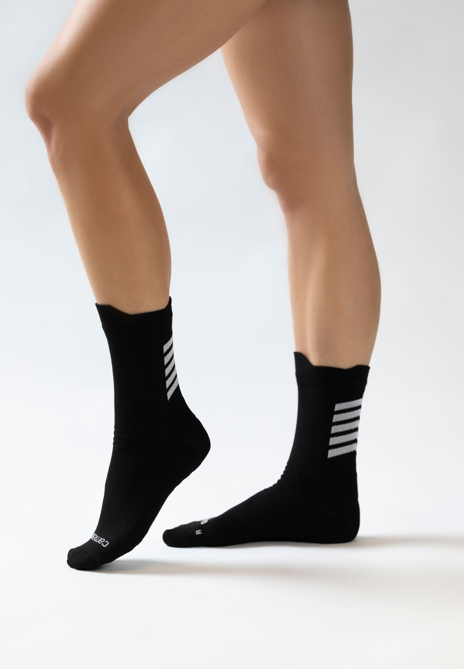 Camano Socken »Sportsocke 3er Pack«, 3er Pack Sportsocken mit optimalem Fußklima dank Mesheinsätzen