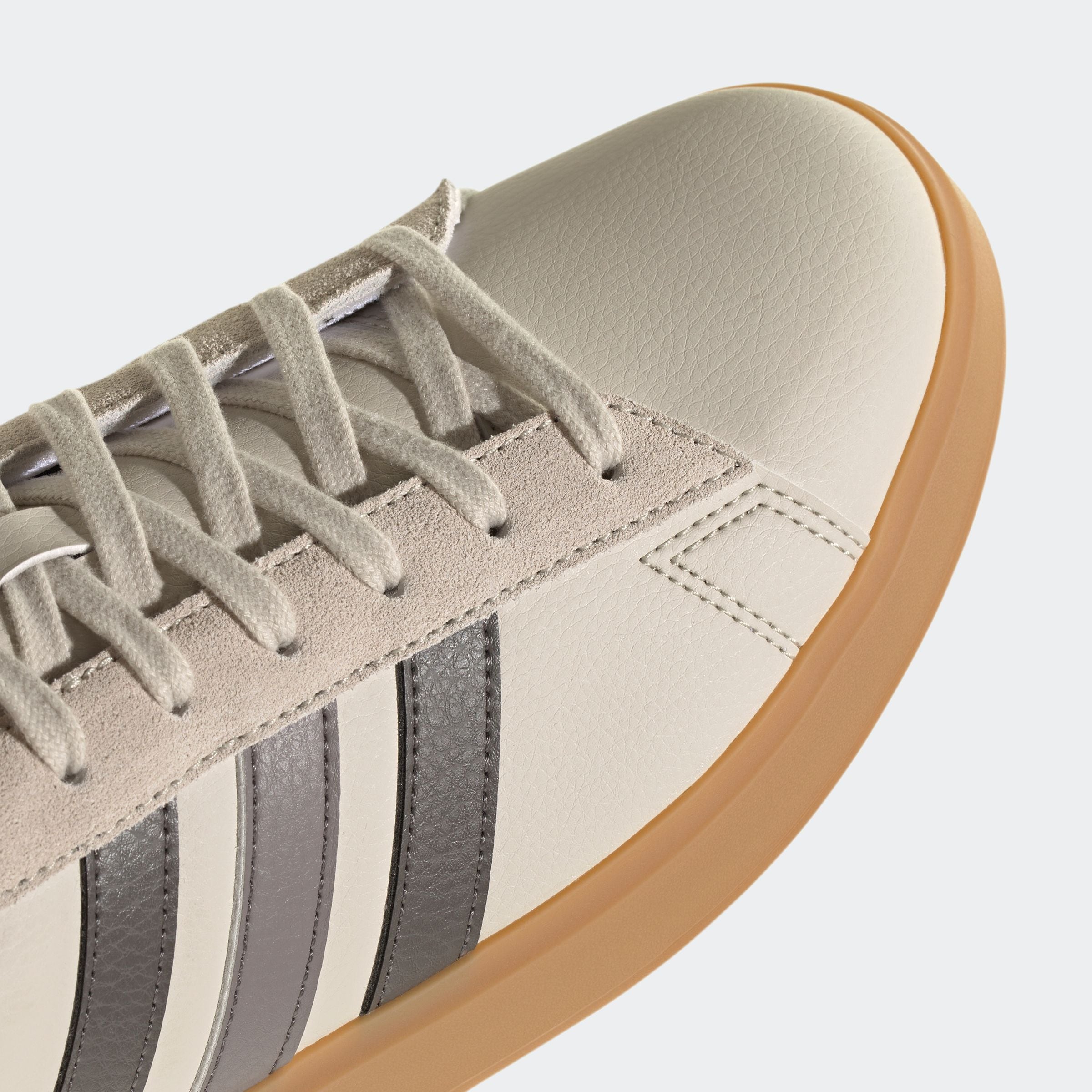 adidas Sportswear Sneaker »GRAND COURT 2.0«, Design auf den Spuren des adidas Superstar