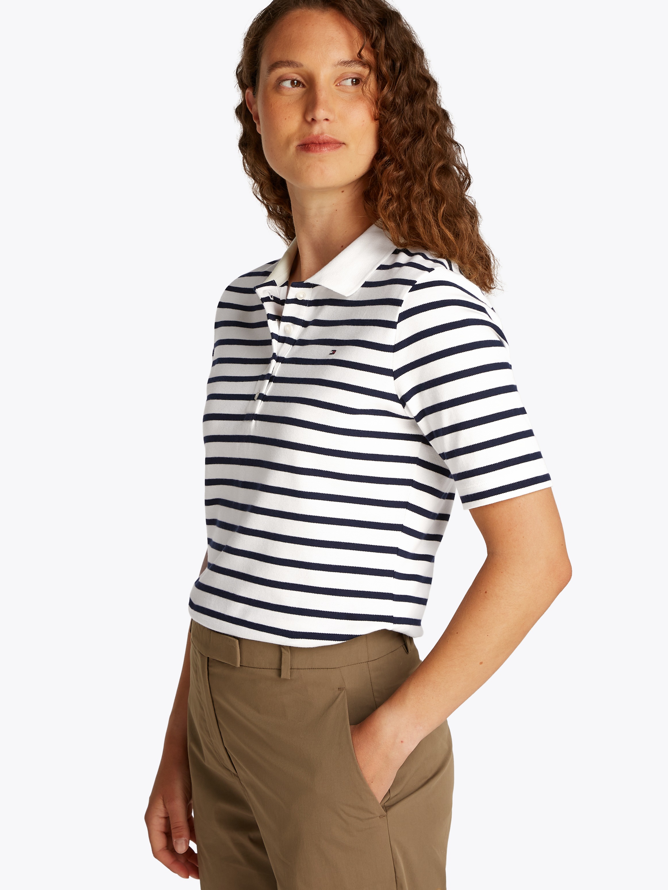 Tommy Hilfiger Poloshirt "1985 REG PIQUE POLO" mit Logo-Stickerei, Seitensc günstig online kaufen