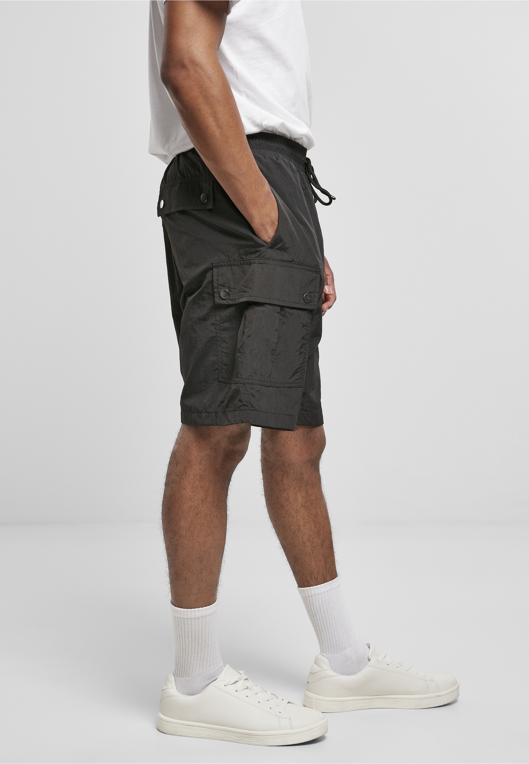 URBAN CLASSICS Cargohose »Urban Classics Herren Nylon Cargo Shorts«