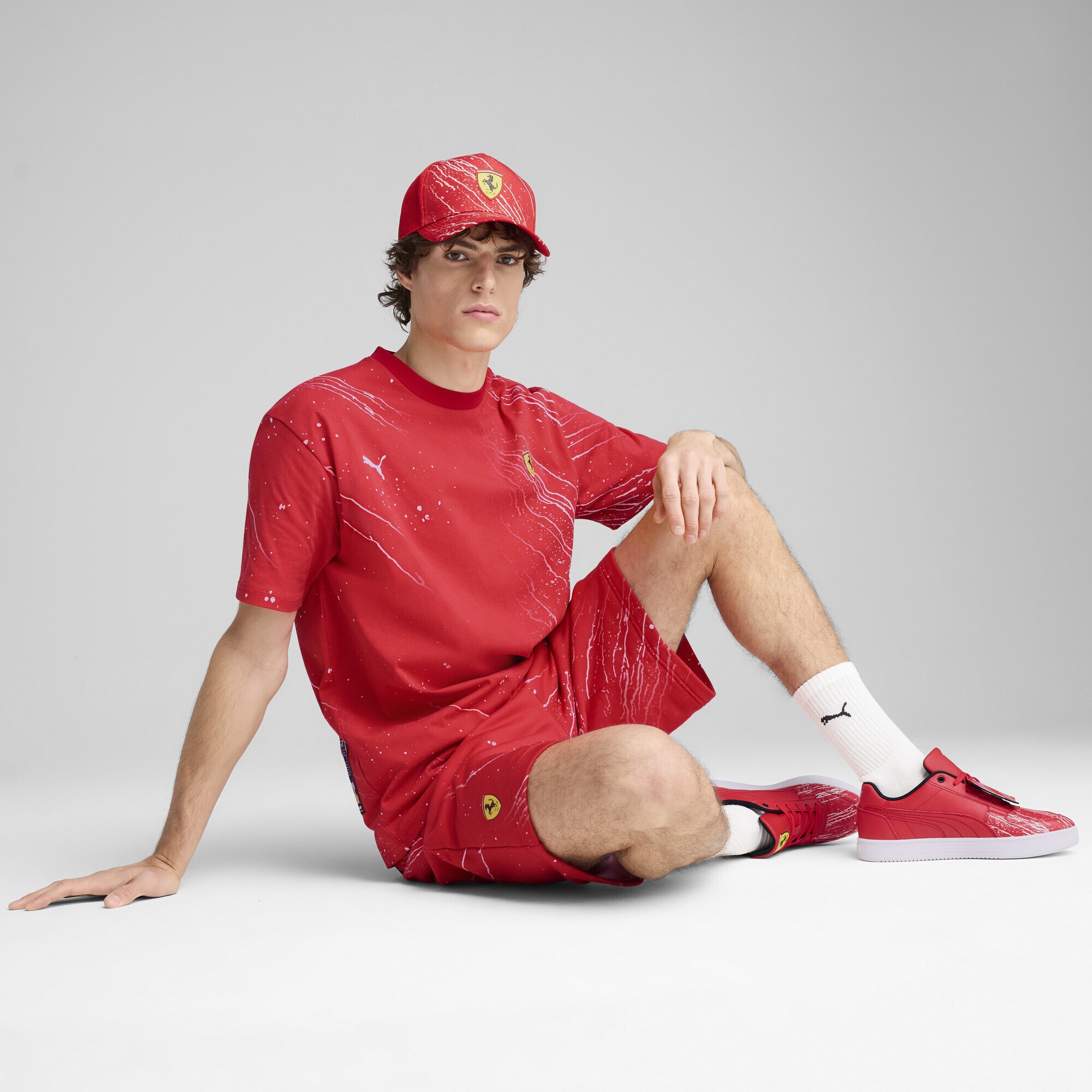 PUMA T-Shirt »Scuderia Ferrari HP Race Color Splash T-Shirt mit Allover-Print«