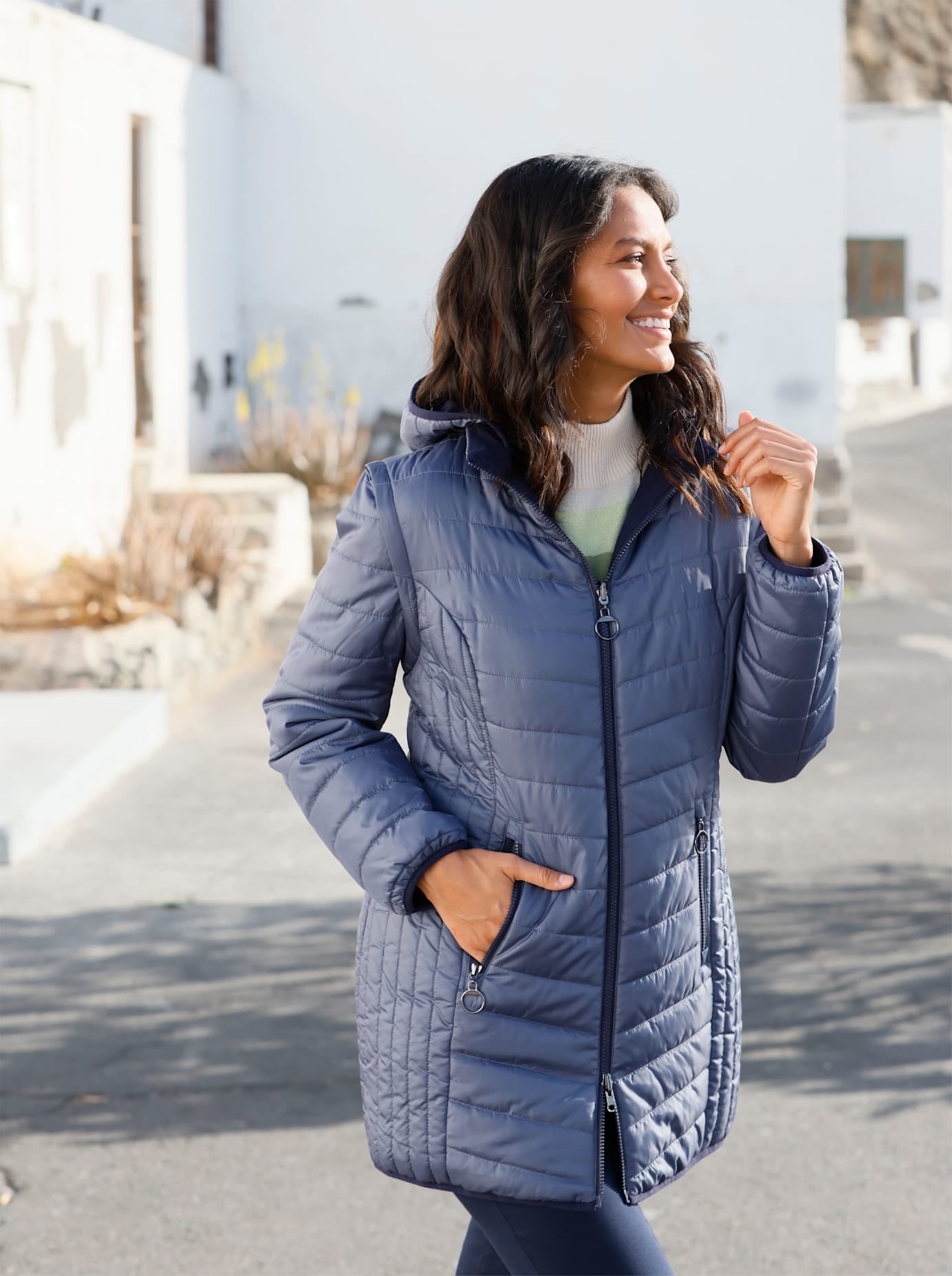 Casual Looks Wendejacke, mit Kapuze günstig online kaufen