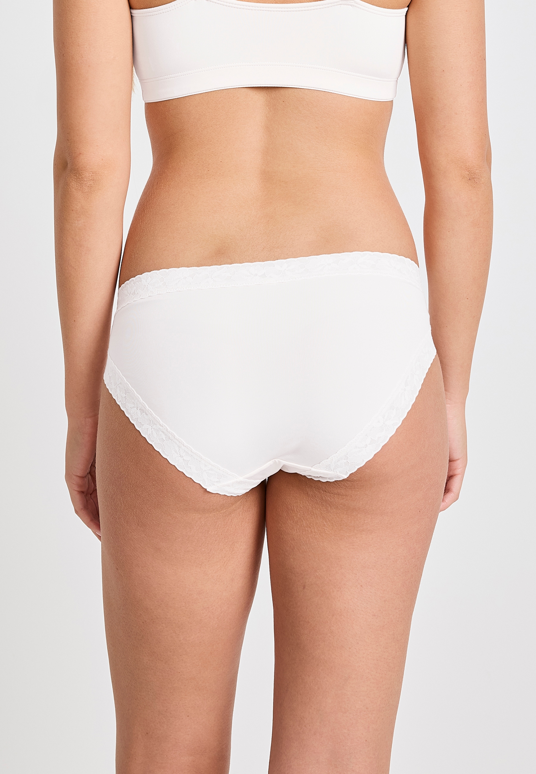 Jockey Bikinislip »Soft Stretch Lace«, mit dezenter Spitze besetzt