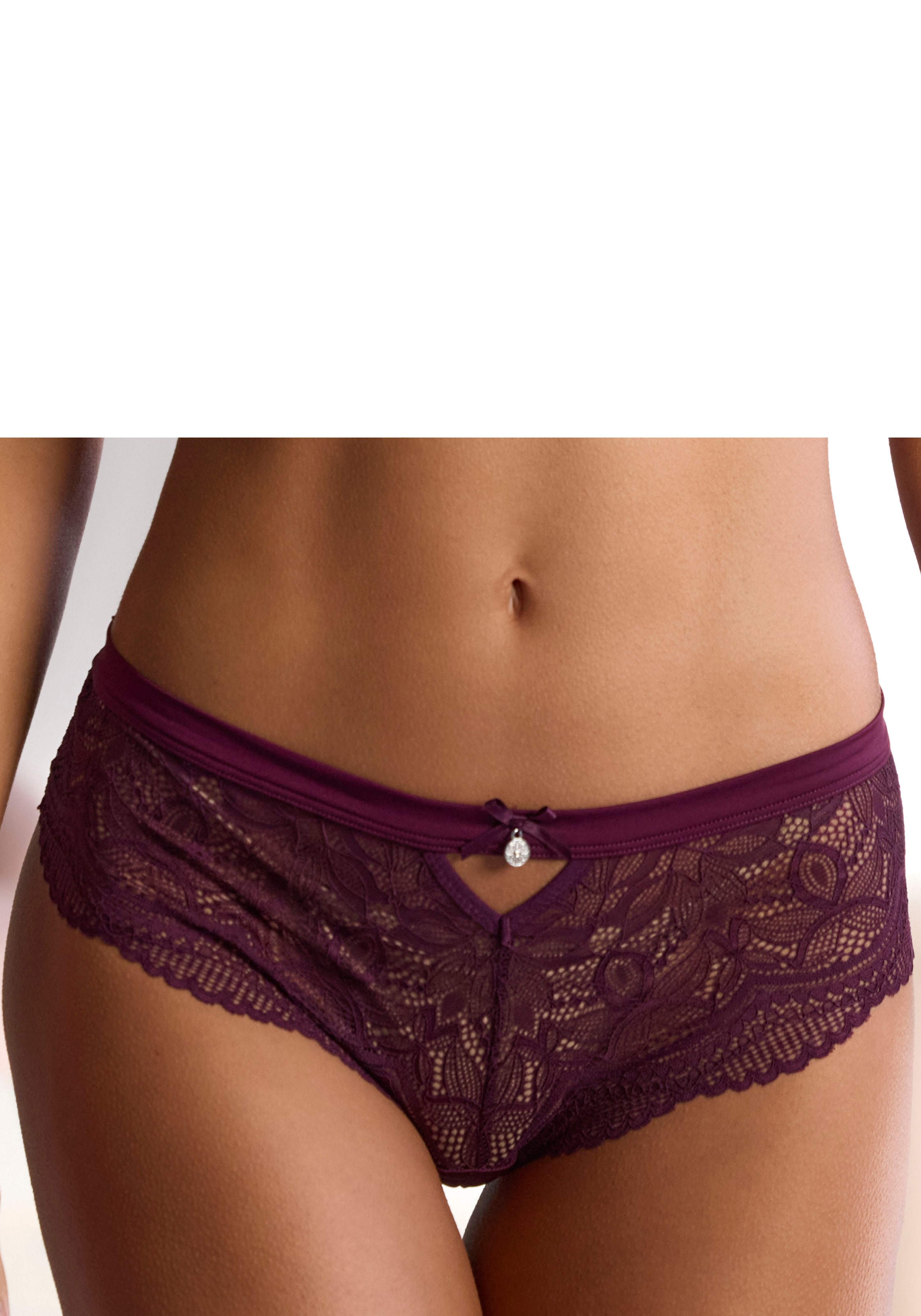 Nuance Panty "Vivianna", rundherum aus transparenter Spitze