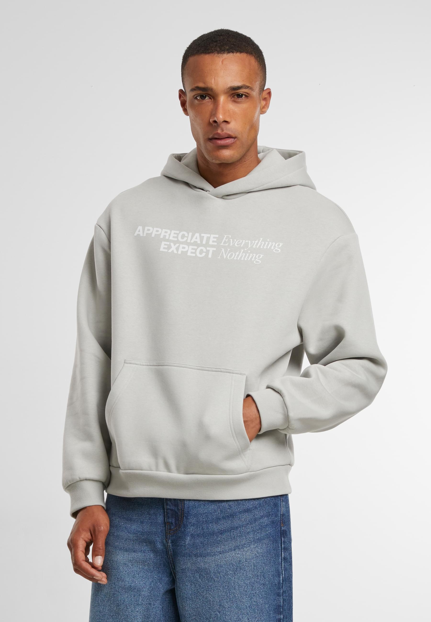 Upscale by Mister Tee Kapuzensweatshirt »Upscale by Mister Tee Appreciate & Respect Fluffy Hoody«, (1 tlg.)