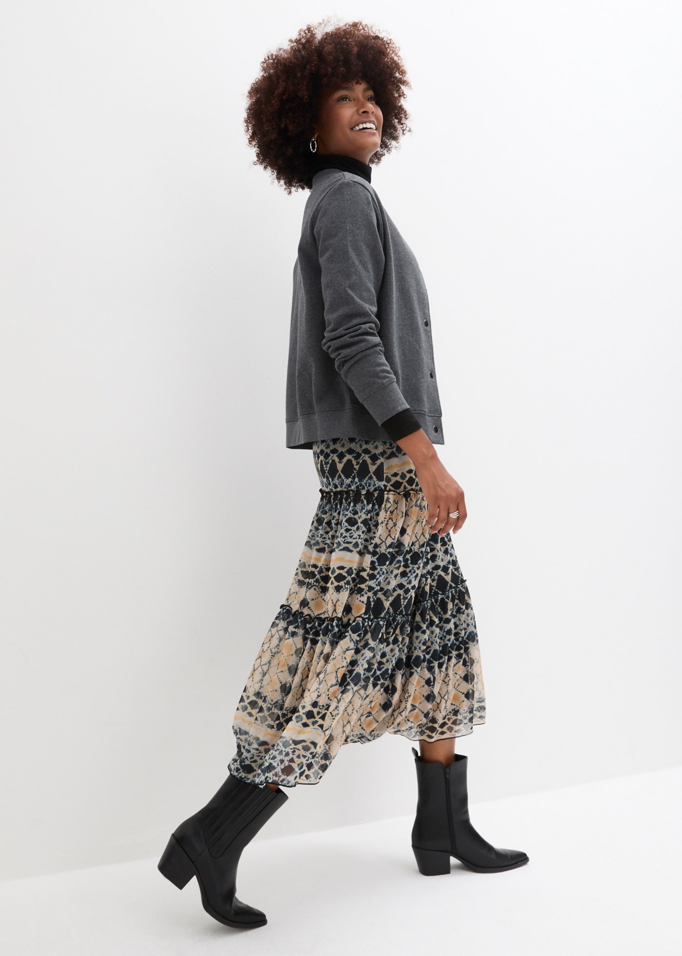 bonprix Stufenrock »Stufenrock« aus leichtem Materialmix, mit elastischem Bund, lockerer Schnitt