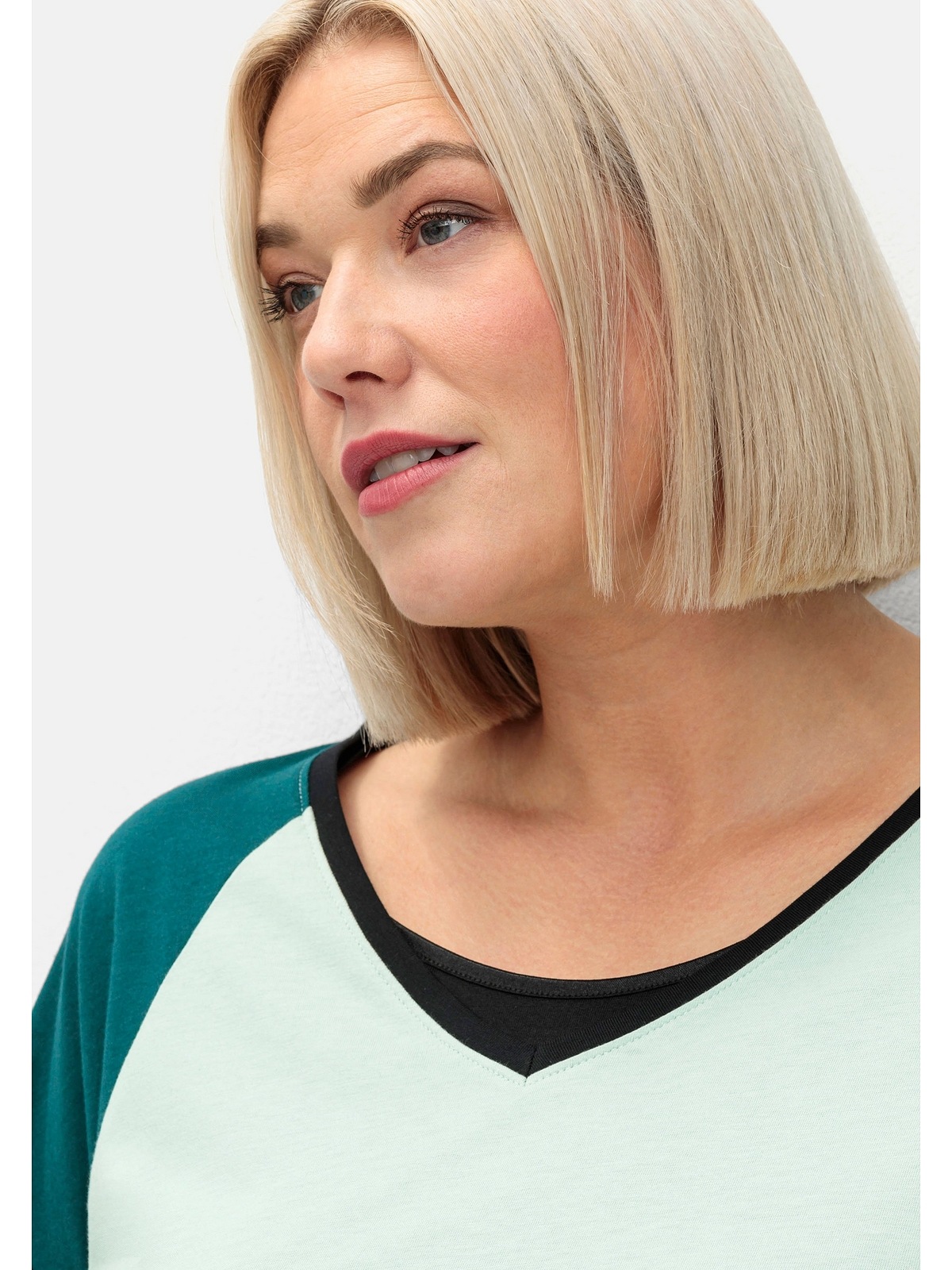 Sheego Jerseykleid »Große Größen«, mit Grafikprint vorn