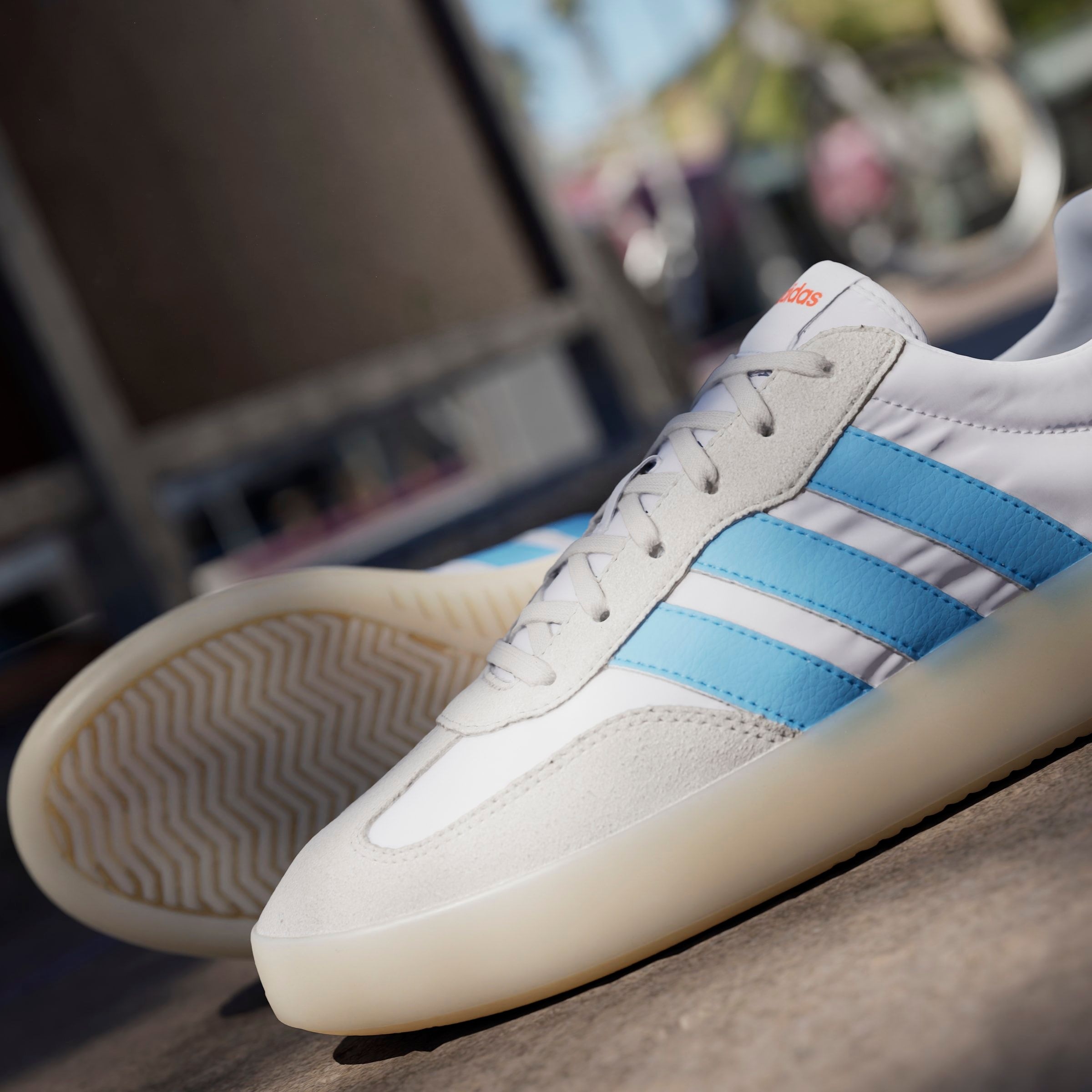adidas Sportswear Sneaker »BARREDA DECODE«, Design auf den Spuren des adidas Handball Spezial