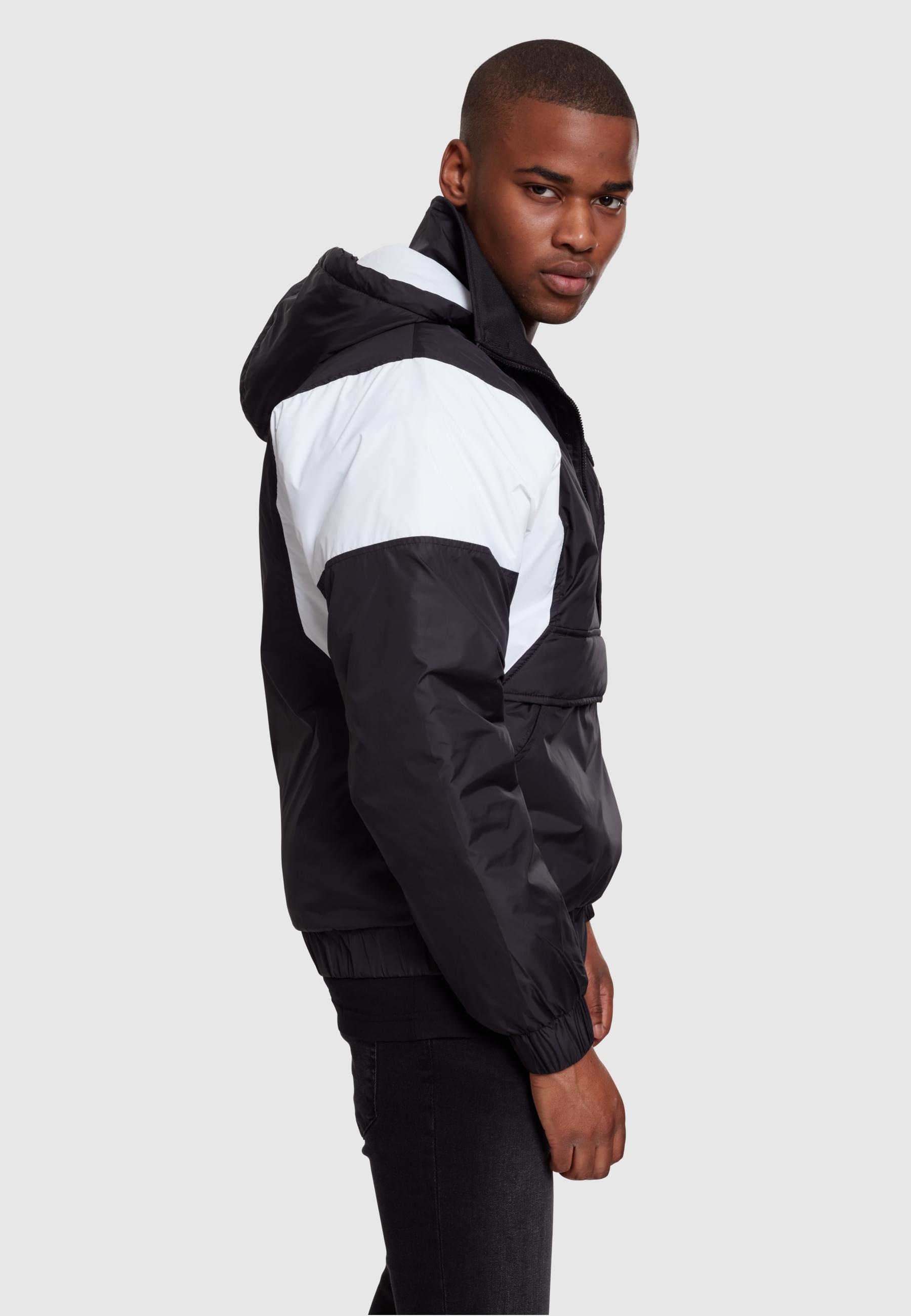 URBAN CLASSICS Winterjacke »Urban Classics Herren 2-Tone Pull Over Jacket«, (1 St.), mit Kapuze