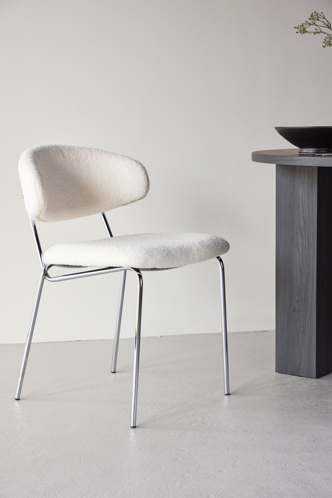 Venture Home Esszimmerstuhl »Chico, 2er-Set Esszimmerstühle in Bouclé, abgerundet, 150 kg belastbar« () Polsterstuhl, Bouclé-Bezug, Stahlbeine, abgerundet, modern