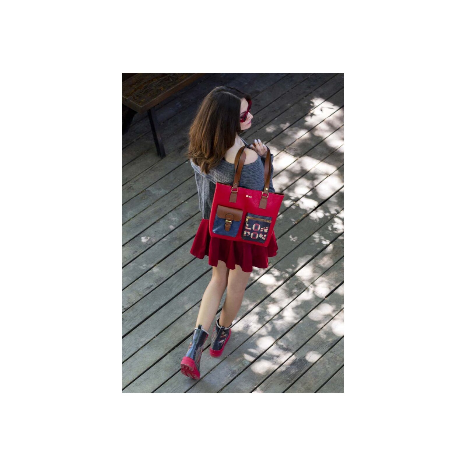 DOGO Umhängetasche »Multi Pocket Bag Shopper-Tasche It's The Time For London Damen«, Handgefertigt