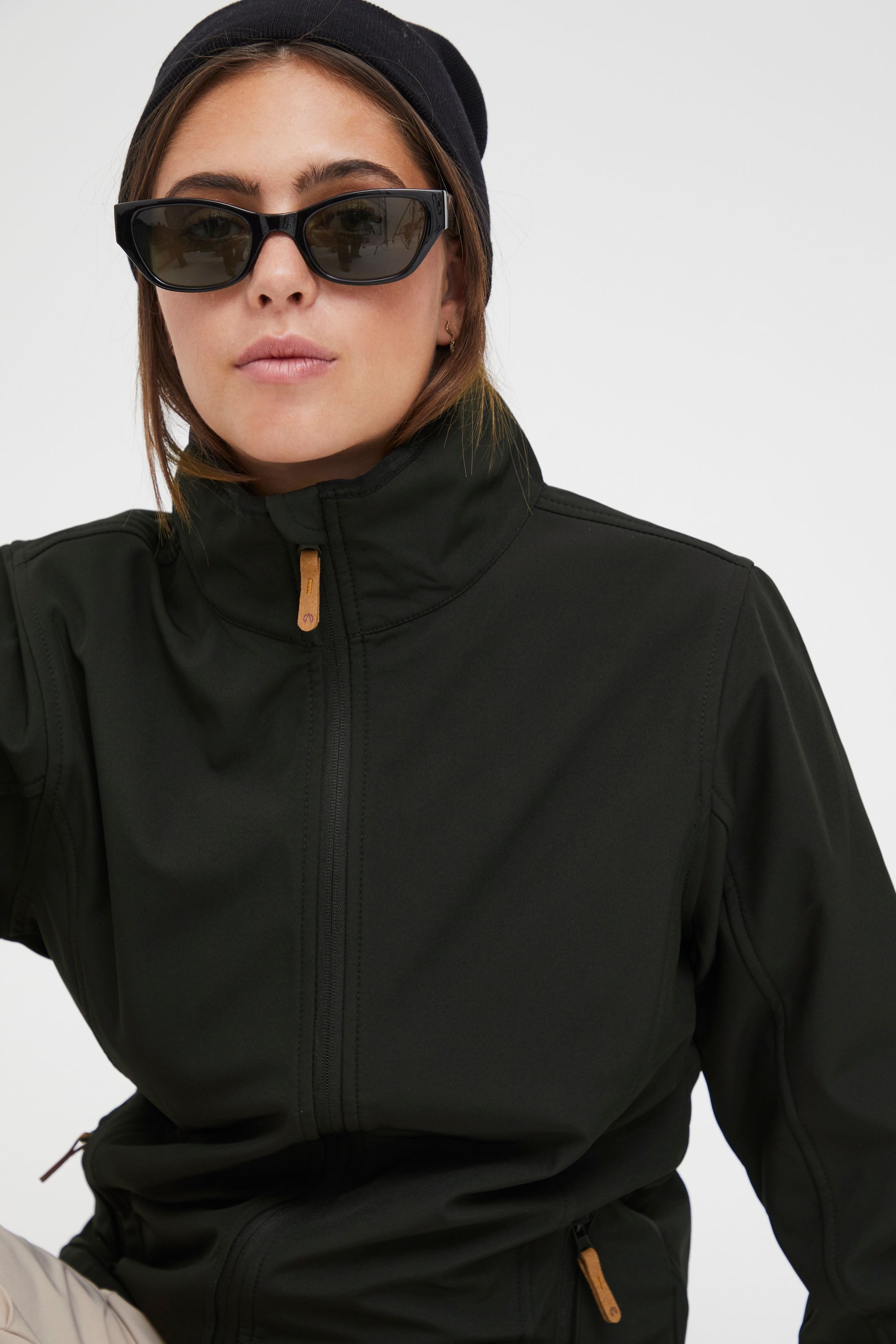 North Bend Softshelljacke »Softshelljacke NBCorrina W W-PRO 8.000 mit wasserdichter Beschichtung«