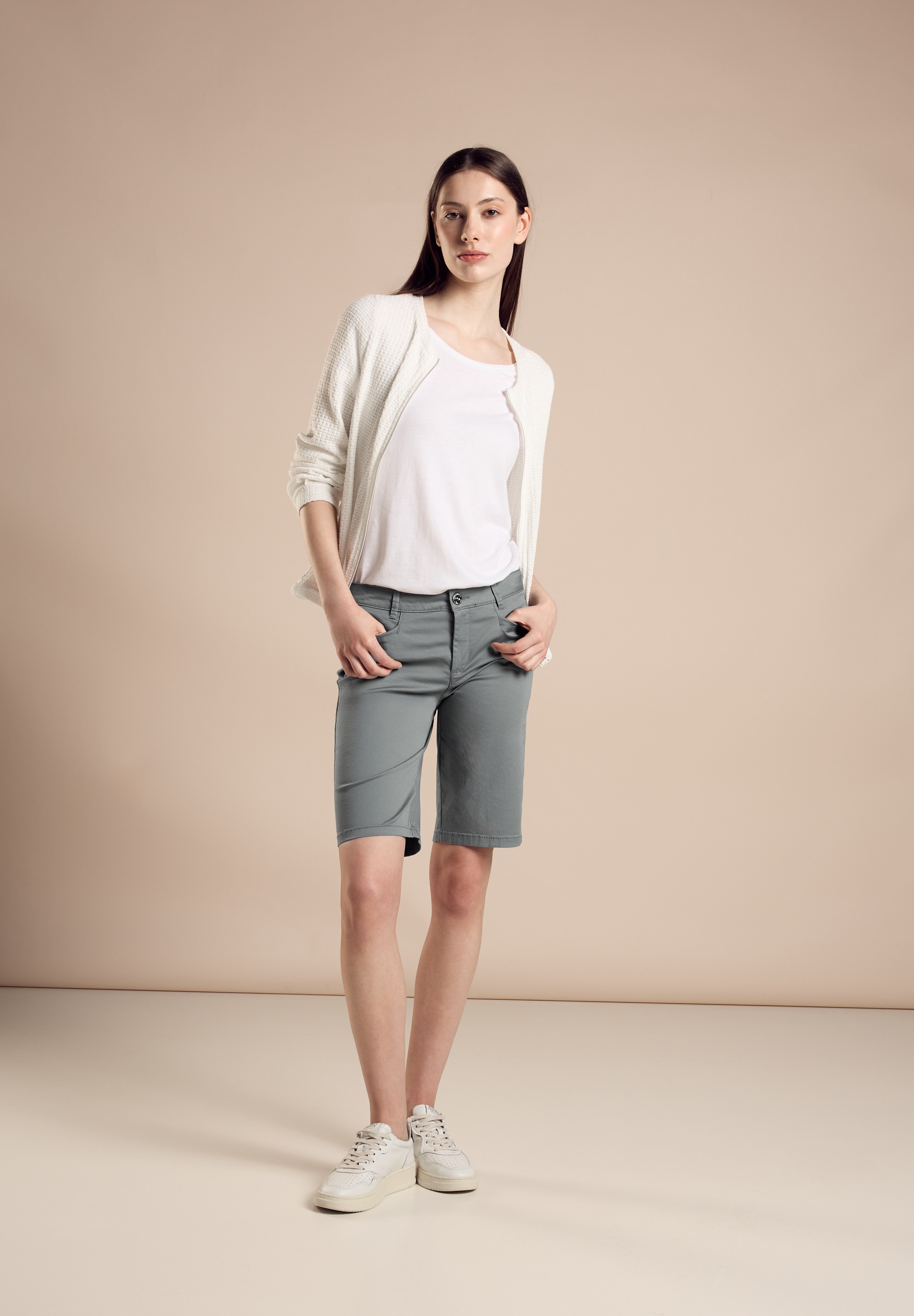 STREET ONE Bermudas »QR Yulius«, Sommerhose Shorts mit Stretch