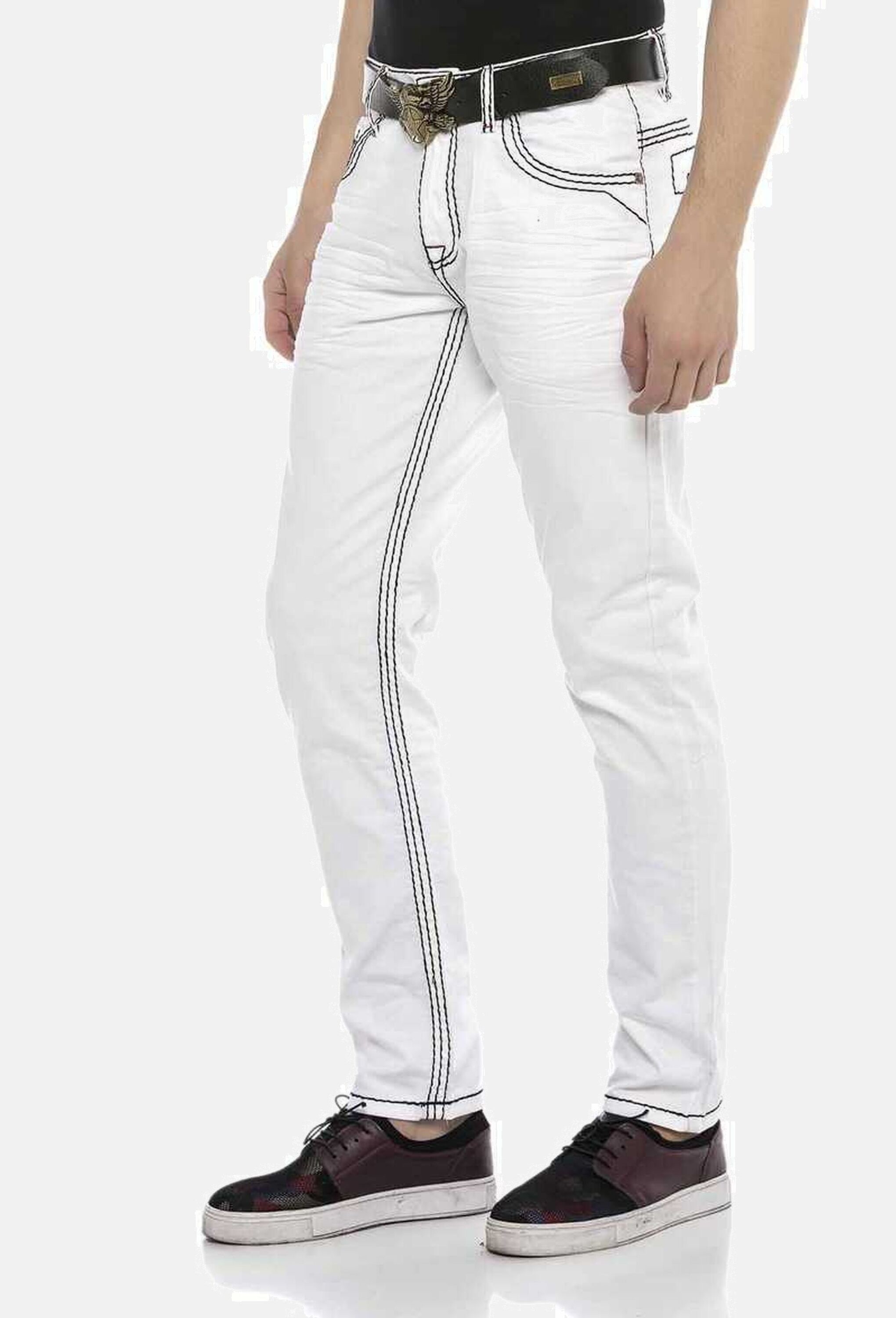Cipo & Baxx Regular-fit-Jeans »Cipo & Baxx Jeans DENIM« bequeme Jeans mit auffälligen Kontrastnähten, CD601